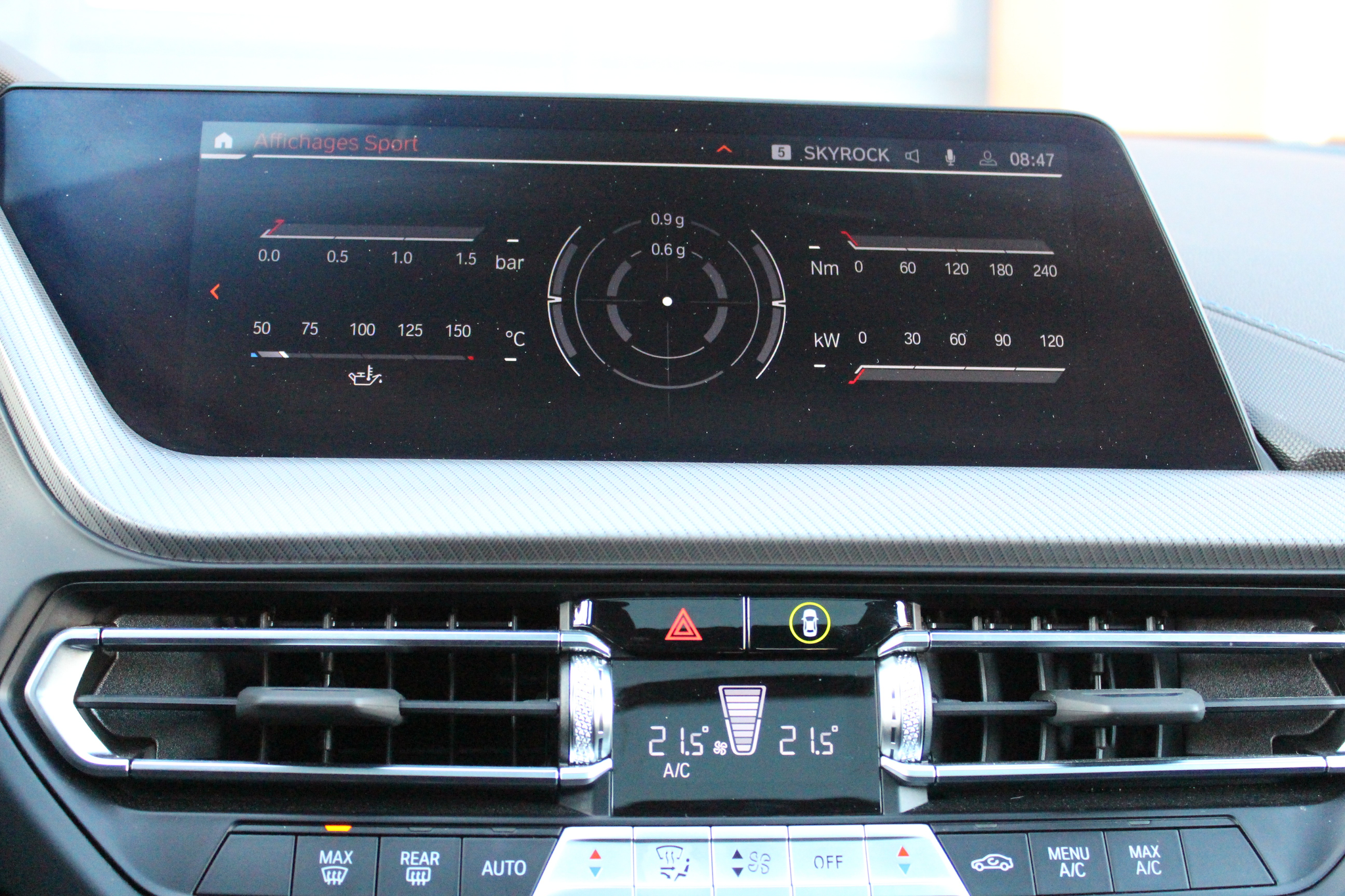 listing desktop thumbnail image 17