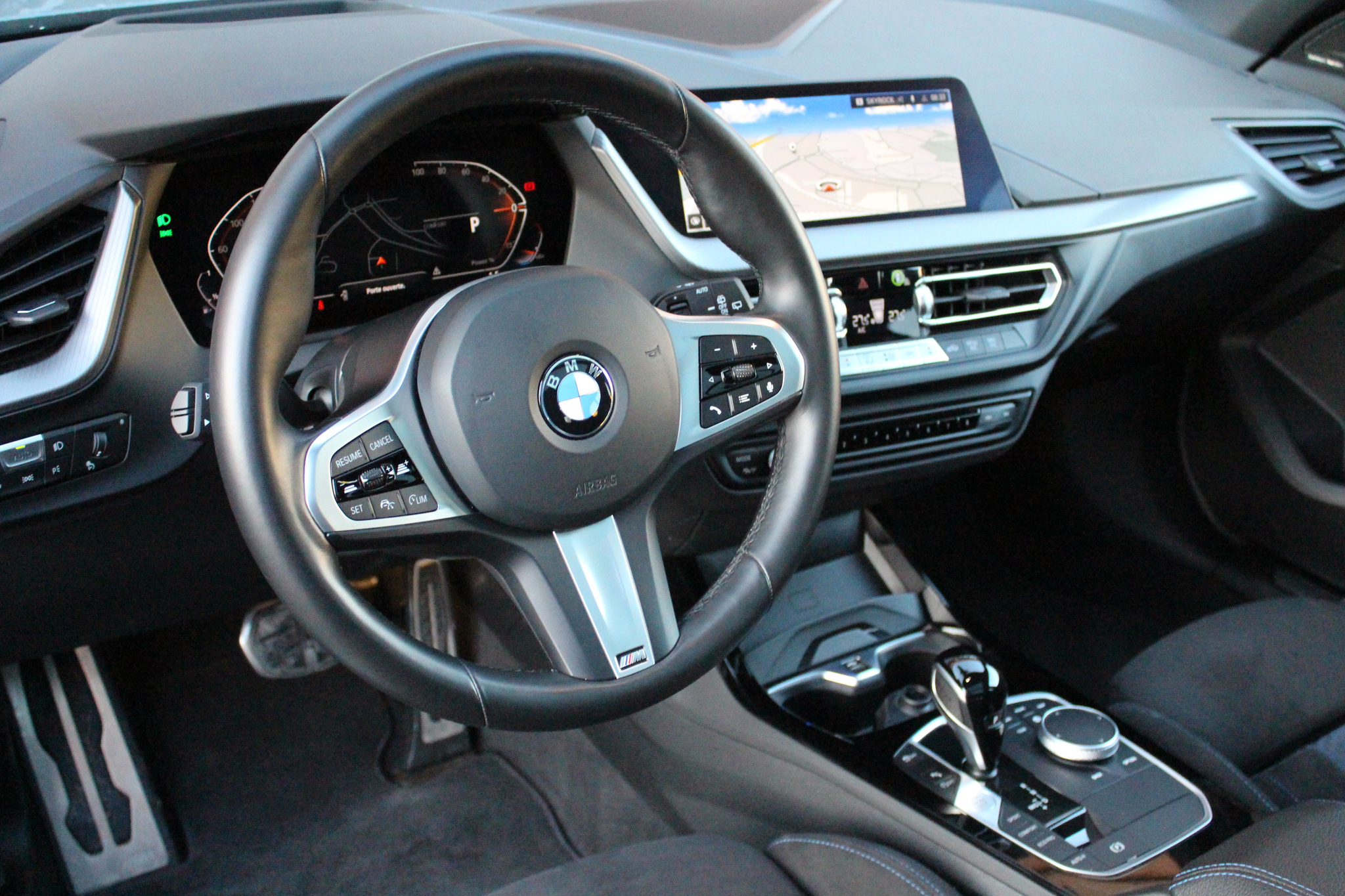 listing desktop thumbnail image 8