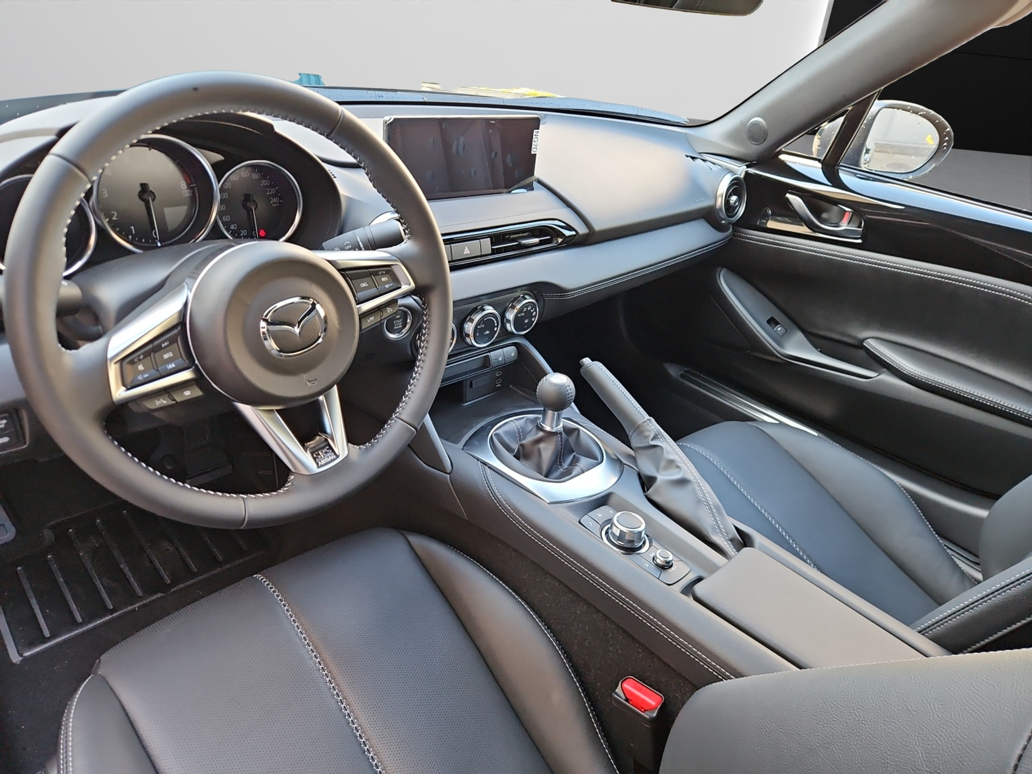 listing desktop thumbnail image 7