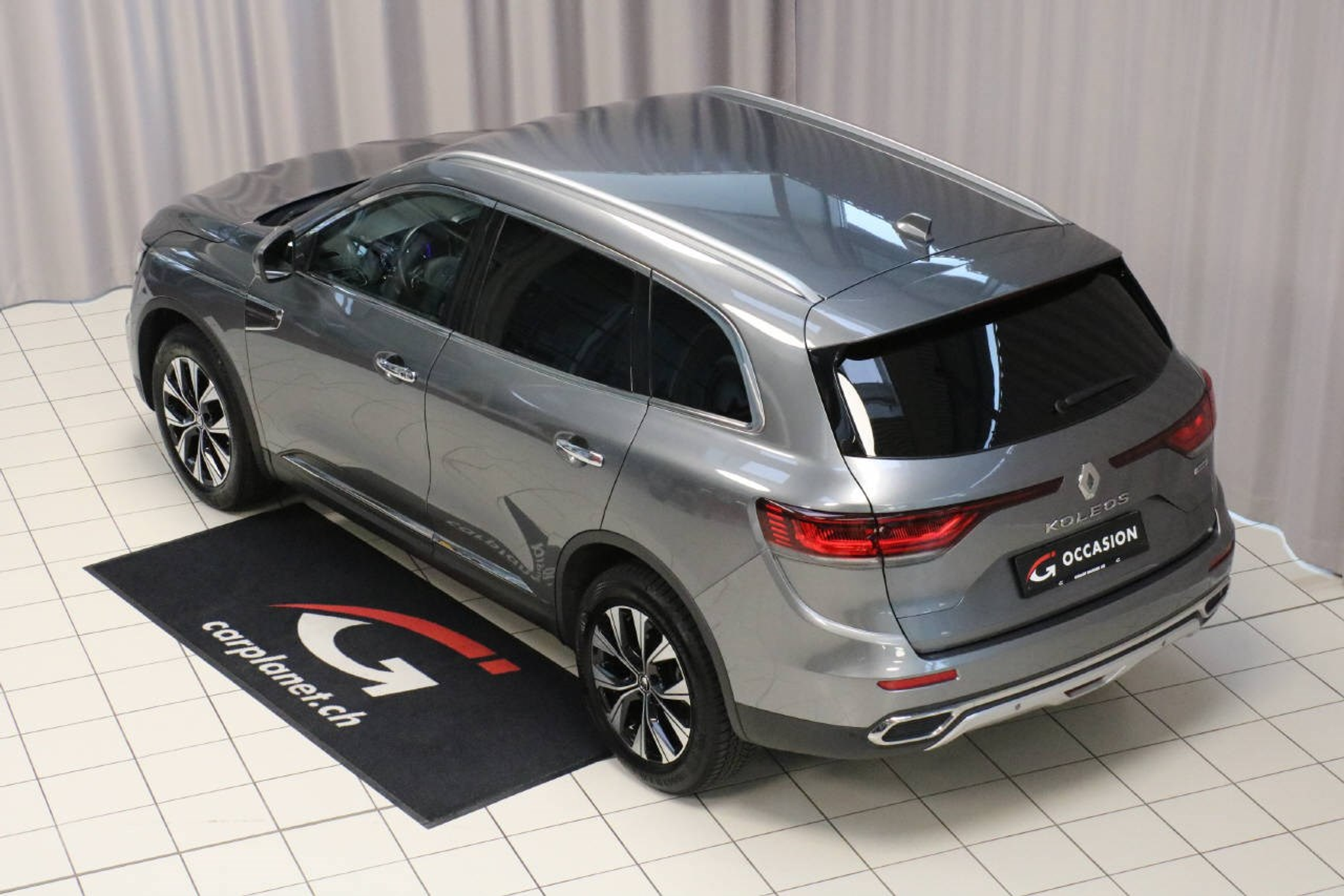 car-image-1