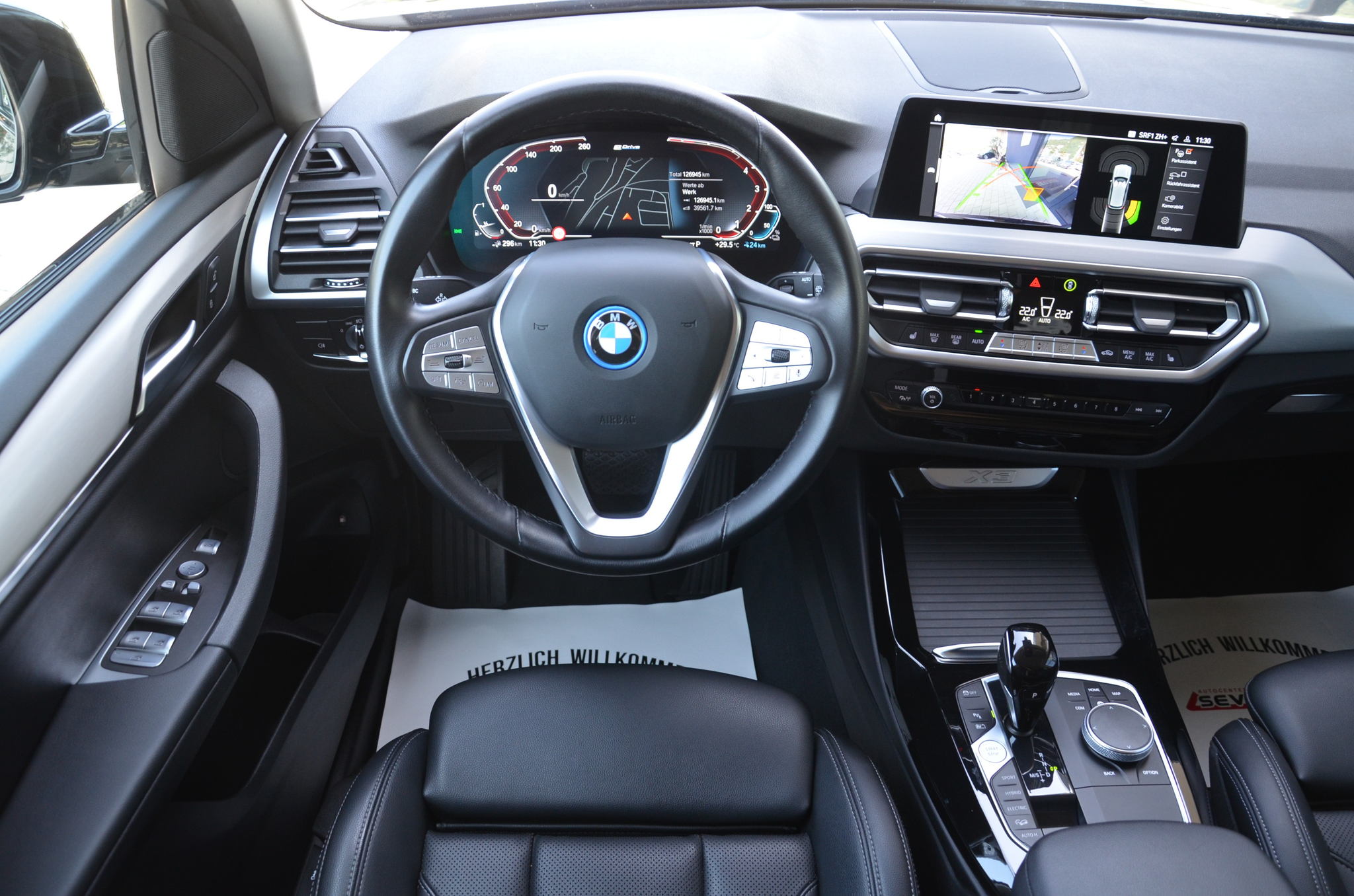 listing desktop thumbnail image 12