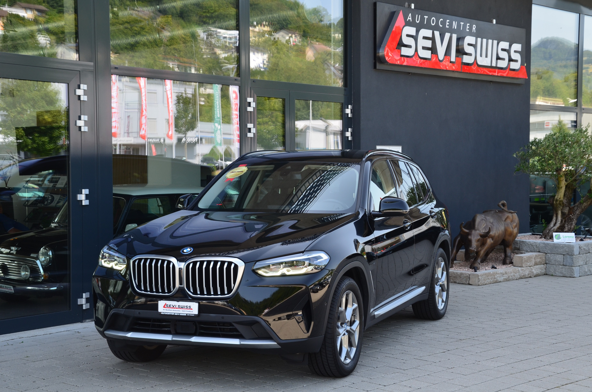 listing desktop thumbnail image 8