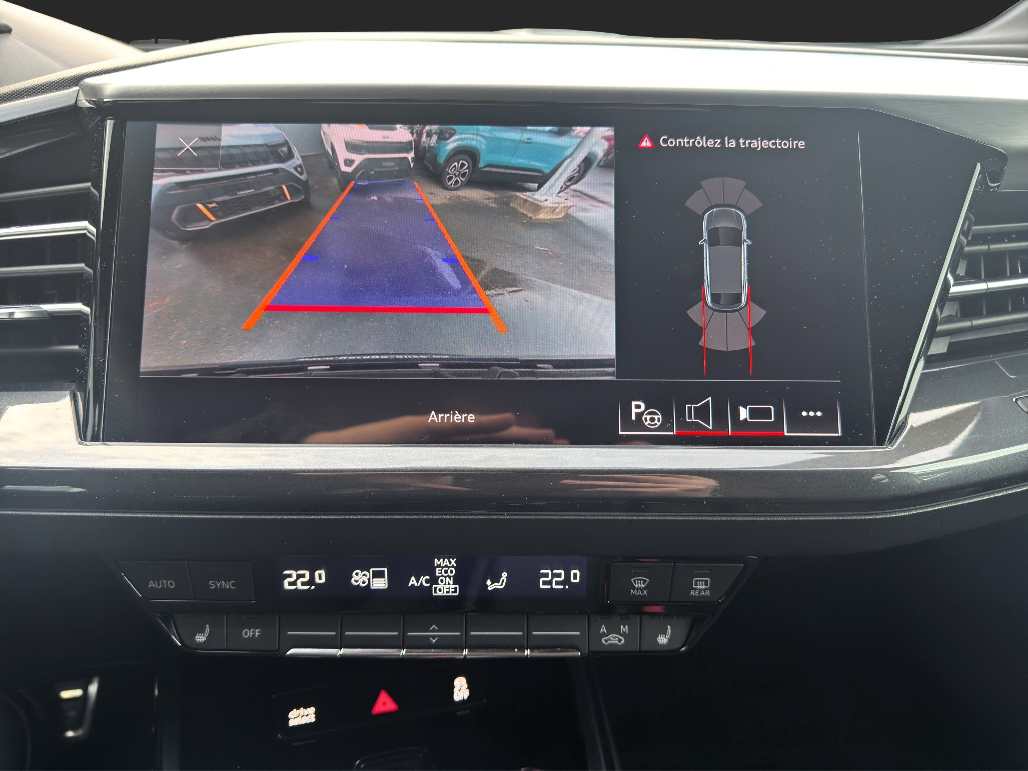 listing desktop thumbnail image 13