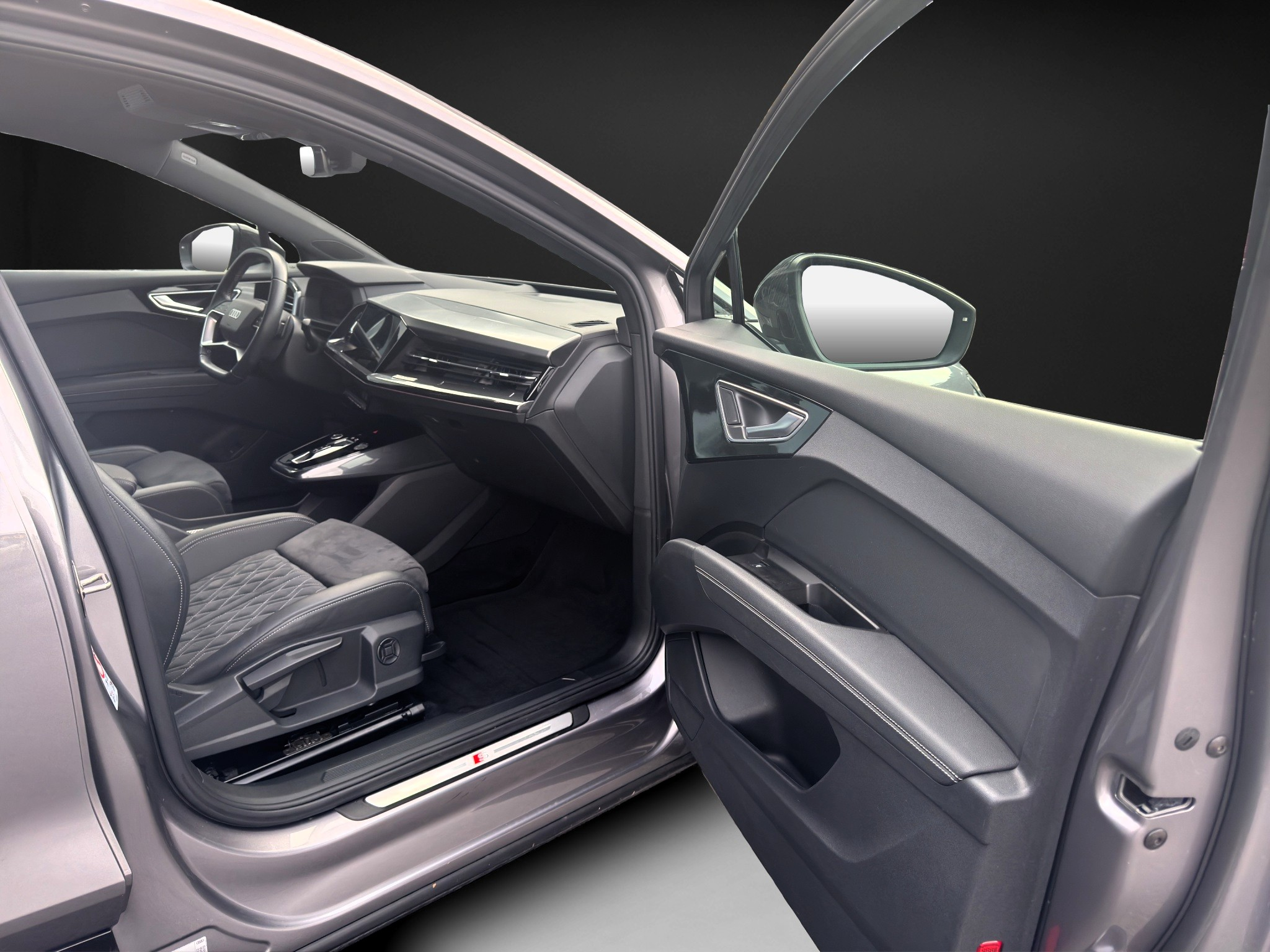 listing desktop thumbnail image 15