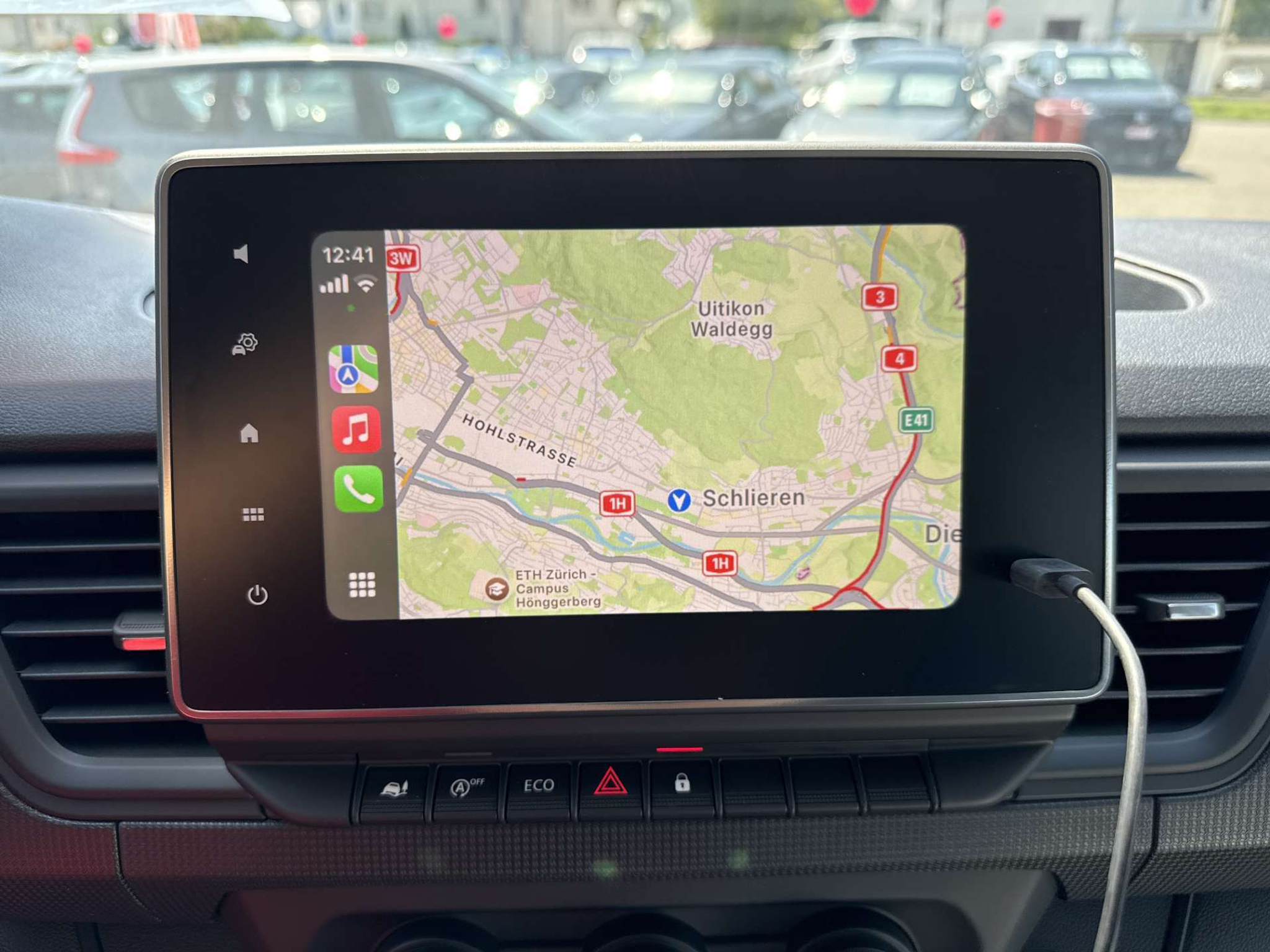 listing desktop thumbnail image 1