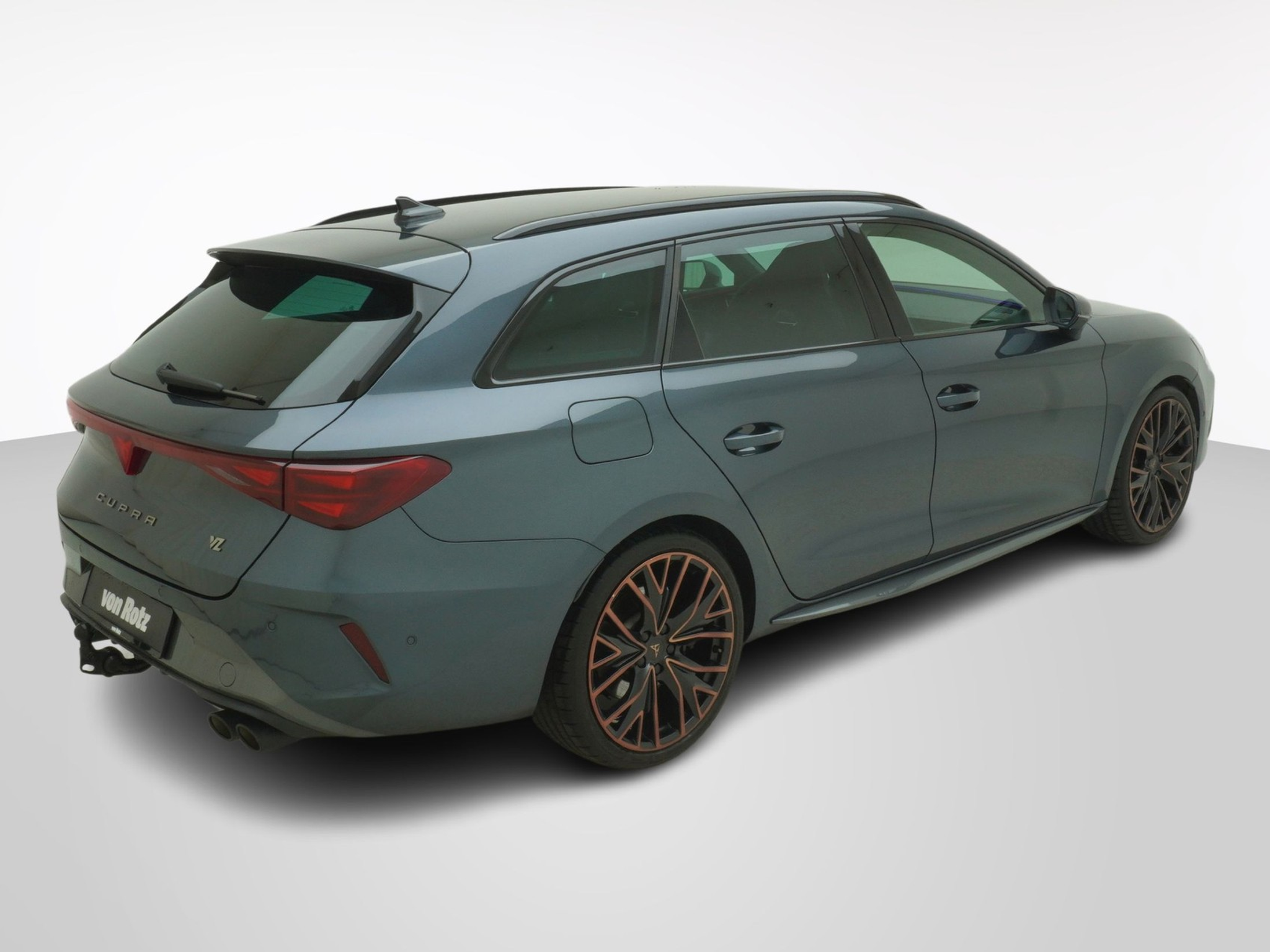 listing desktop thumbnail image 4