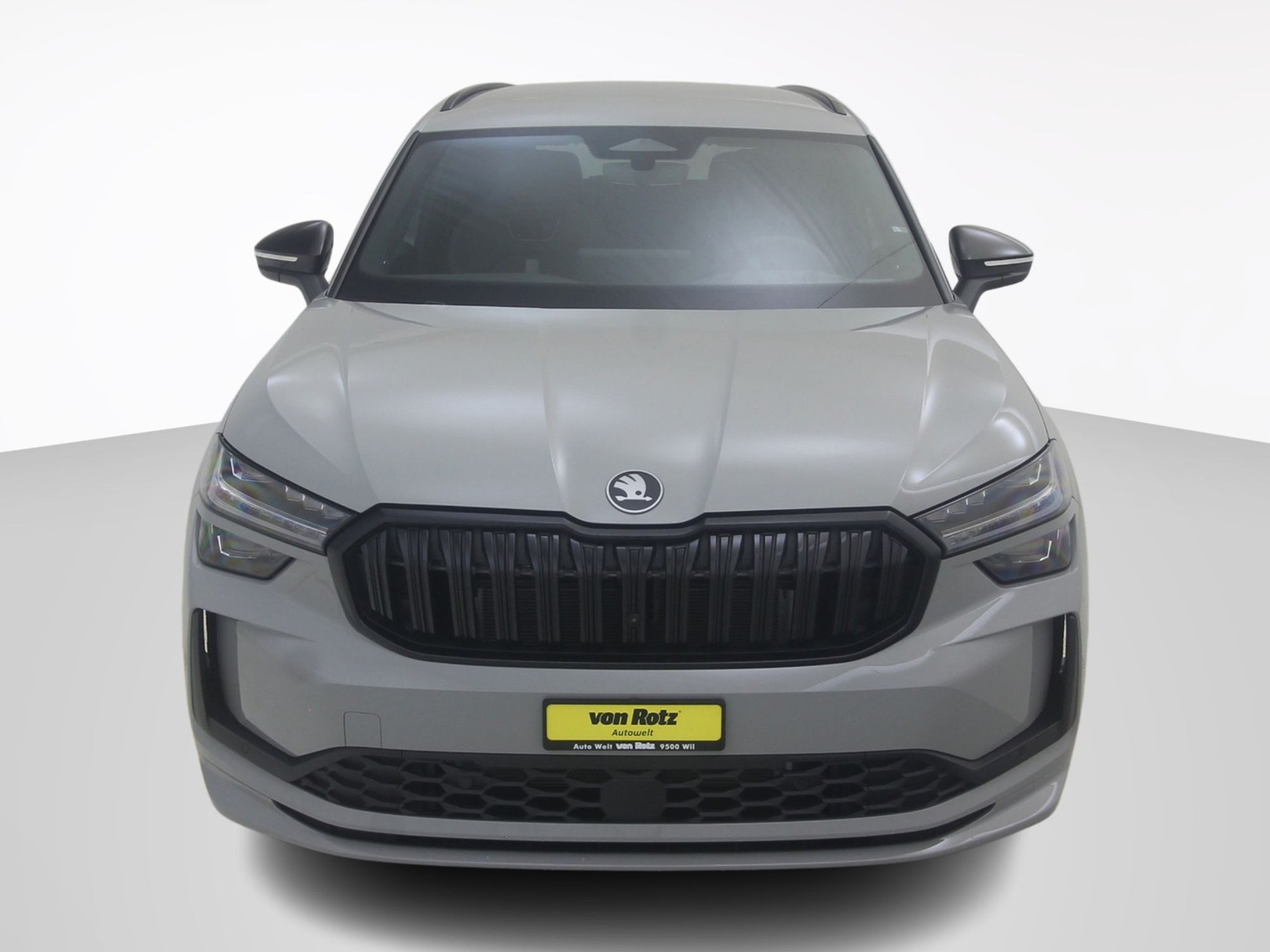 listing desktop thumbnail image 3