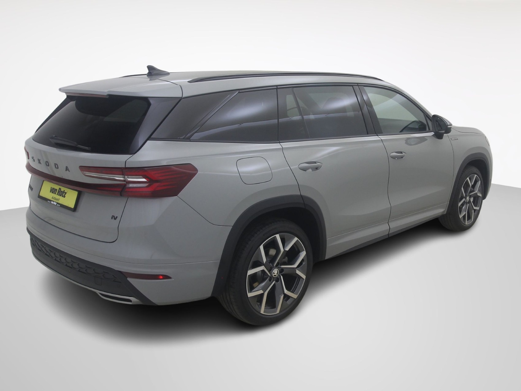 listing desktop thumbnail image 7