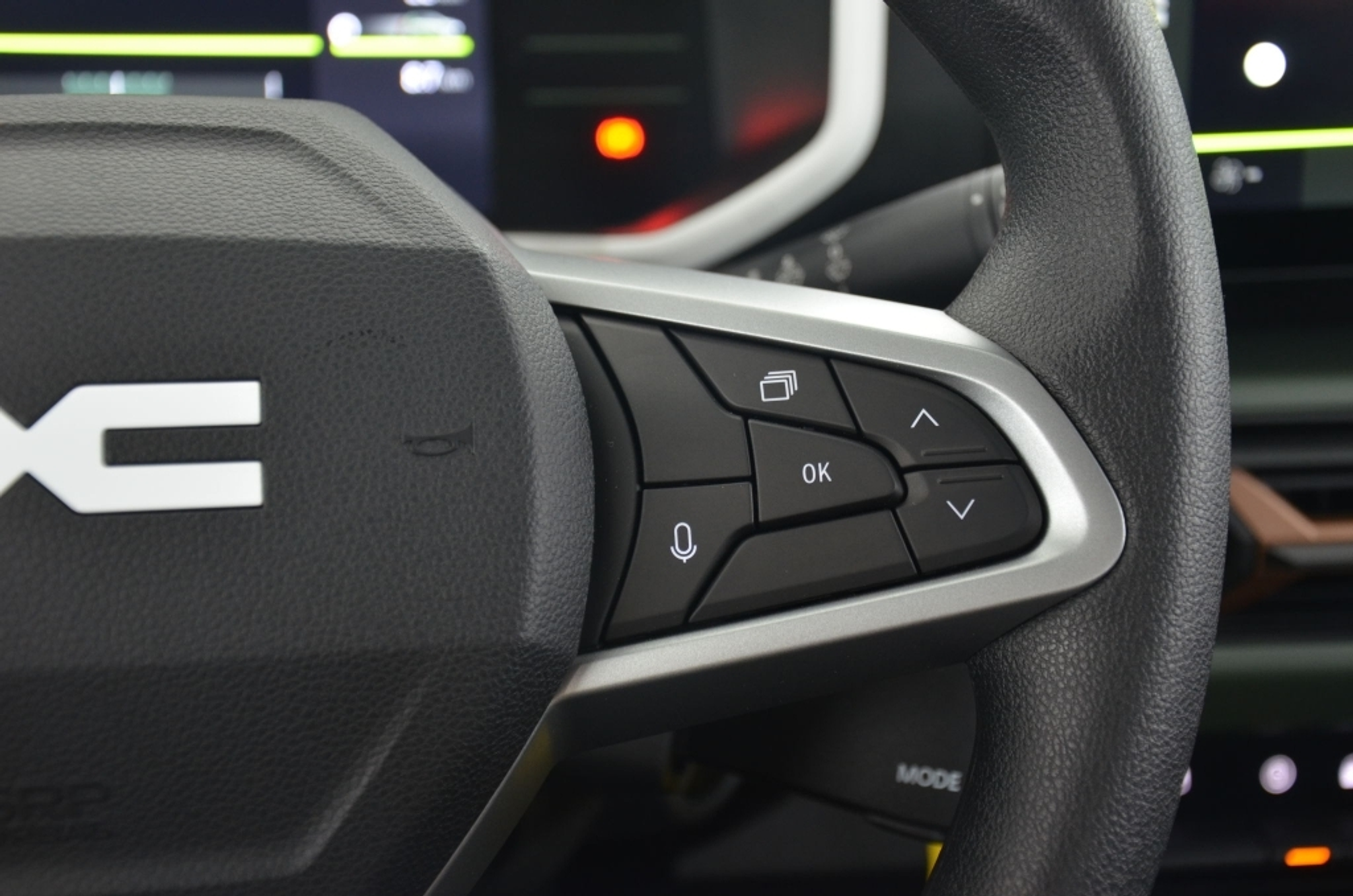 listing desktop thumbnail image 17