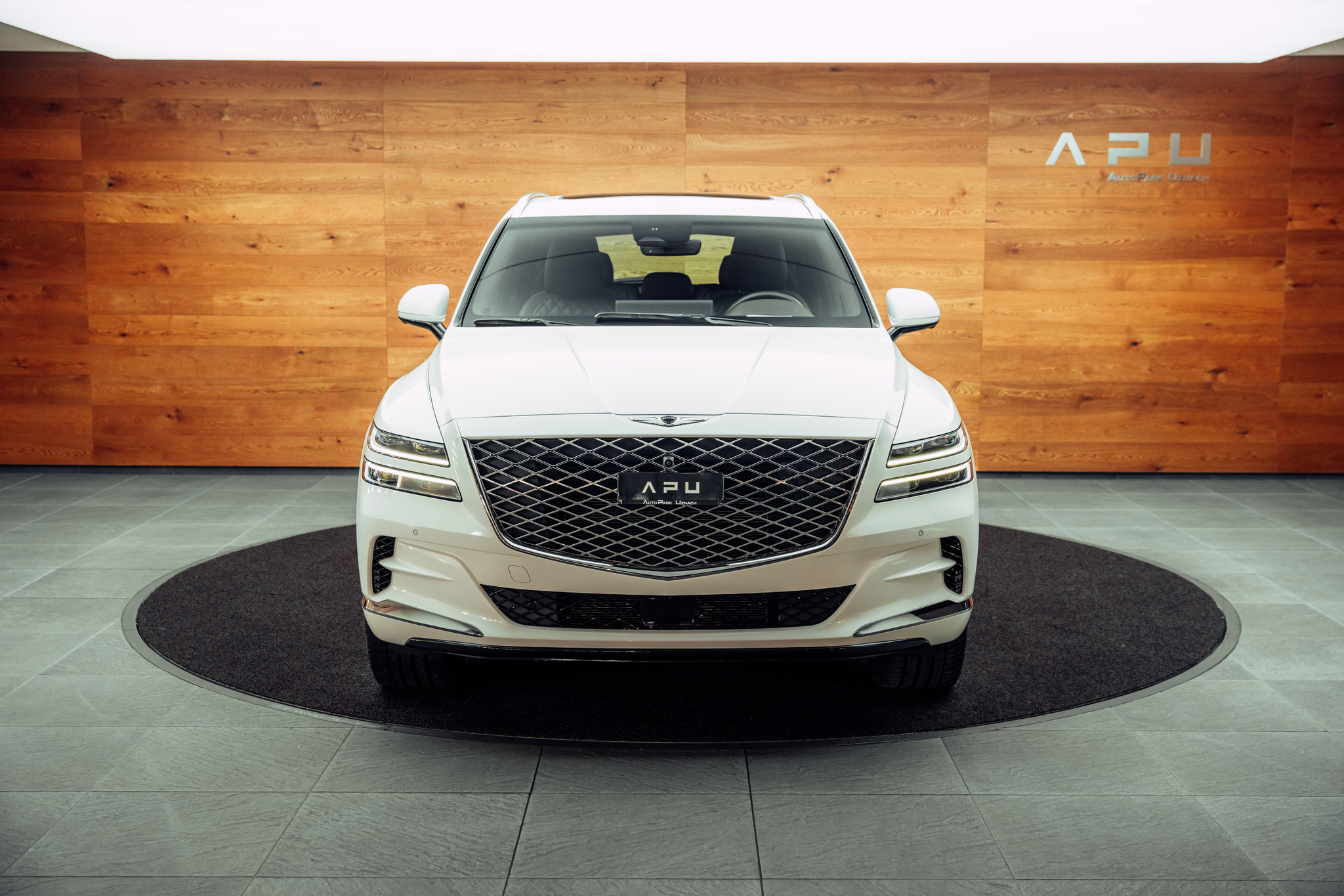 listing desktop thumbnail image 17