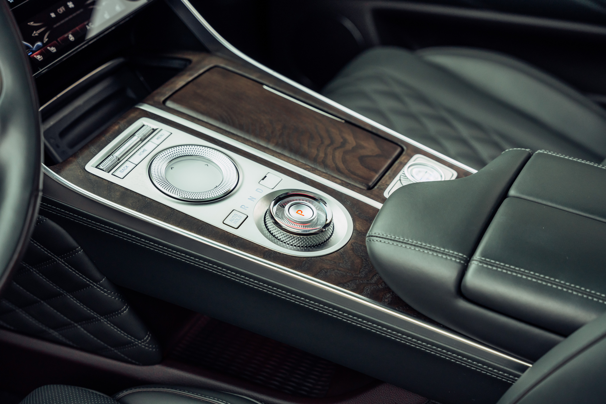 listing desktop thumbnail image 9