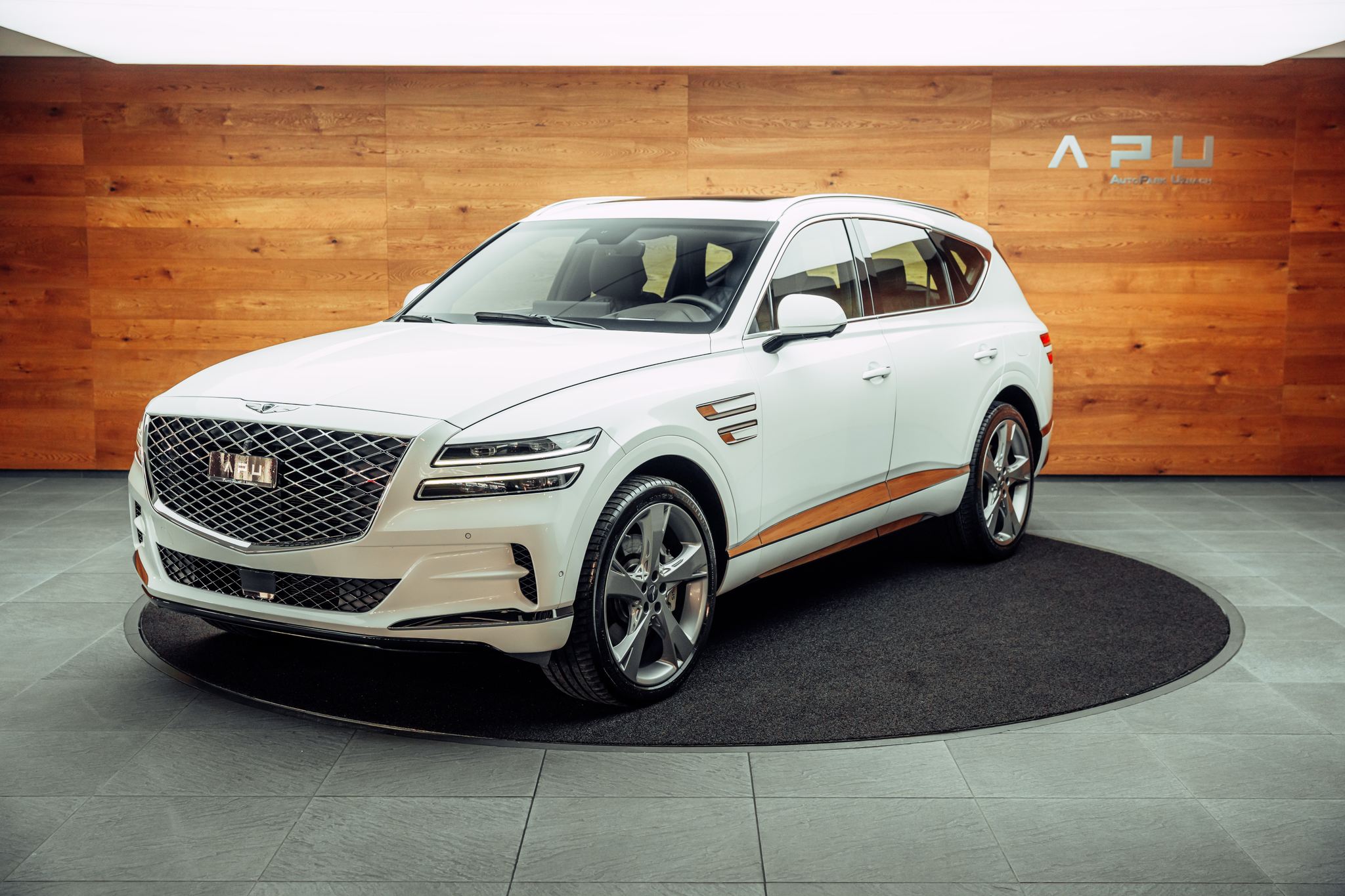 listing desktop thumbnail image 18