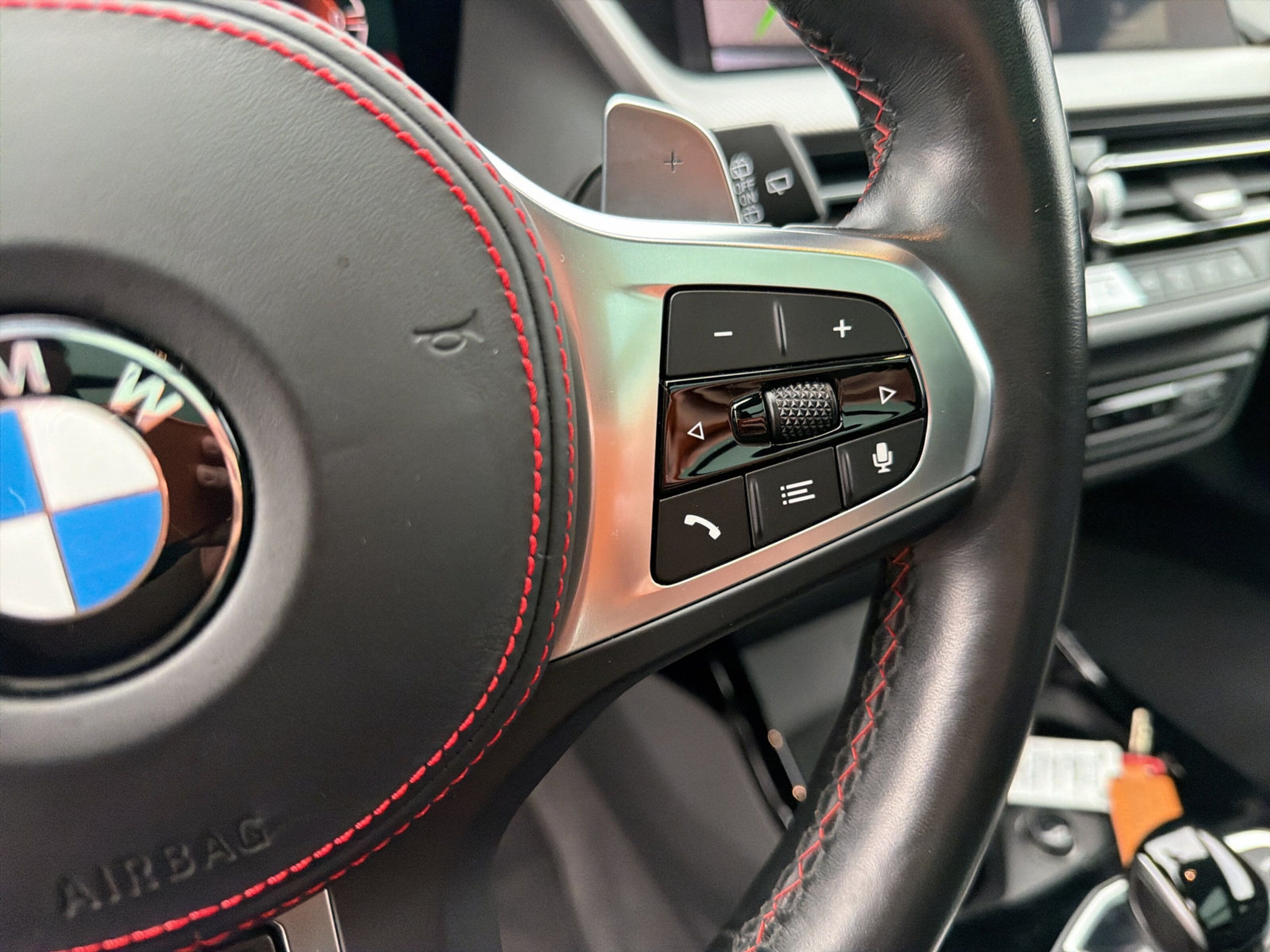 listing desktop thumbnail image 15