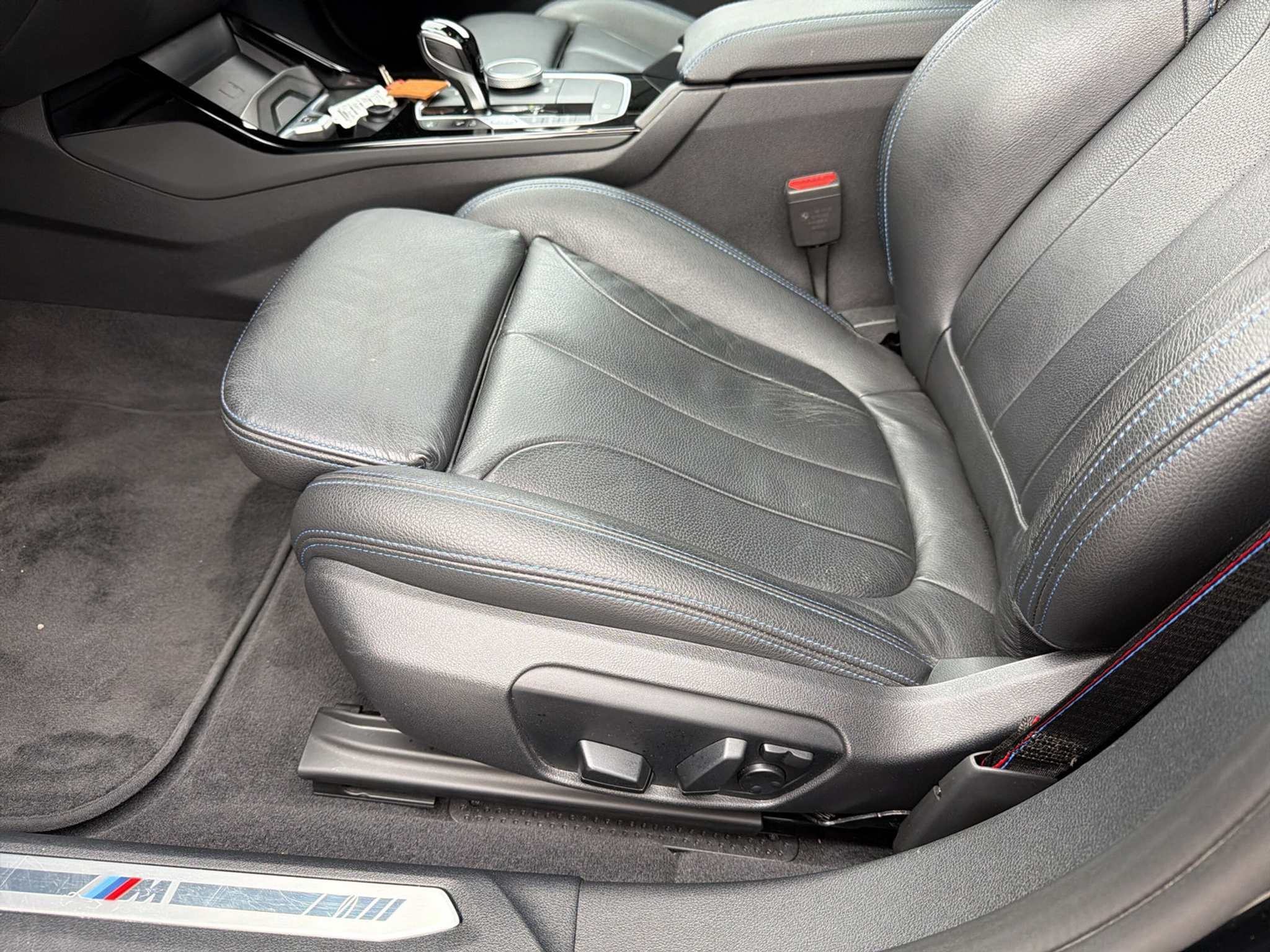 listing desktop thumbnail image 18