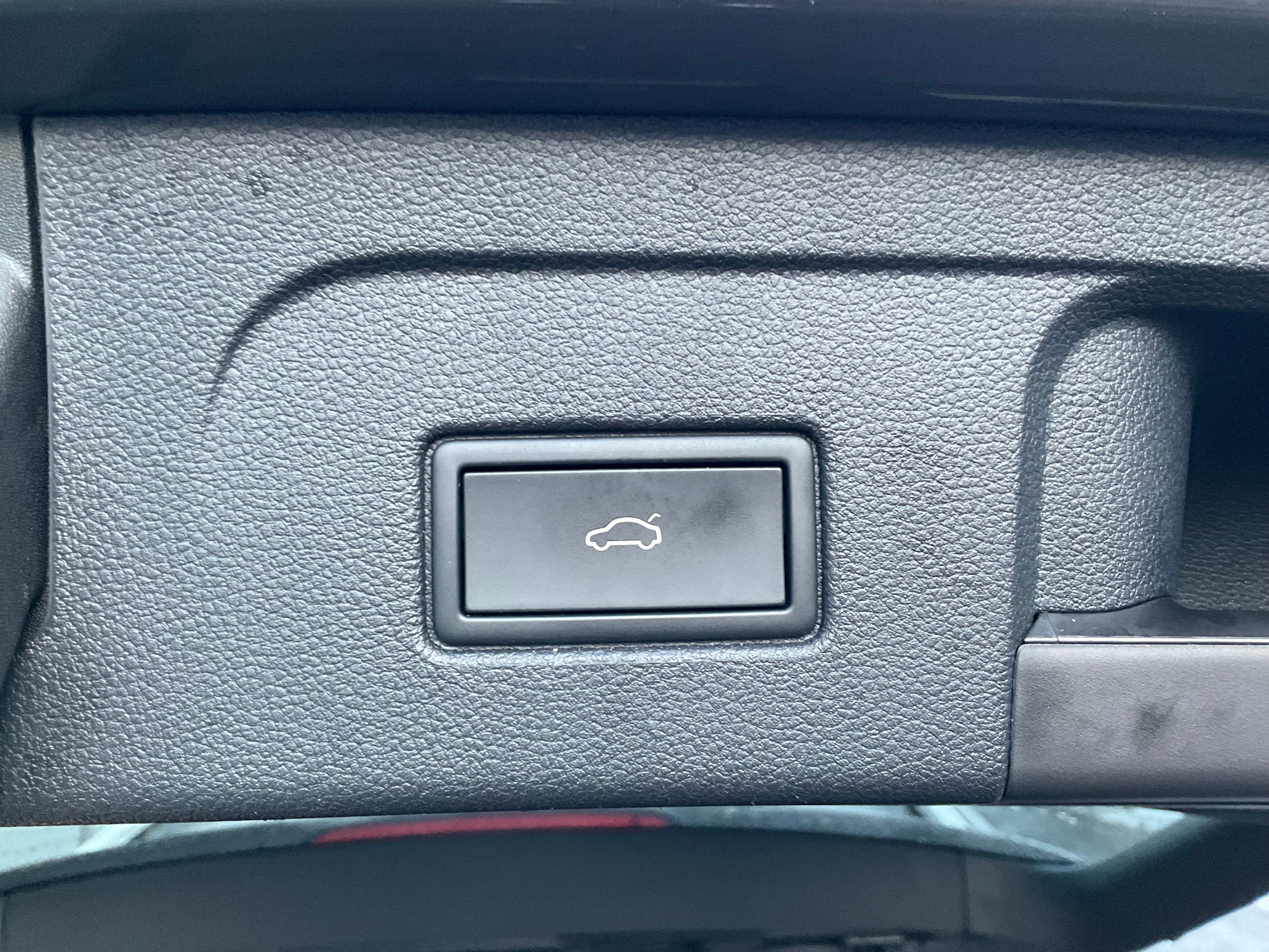 listing desktop thumbnail image 22