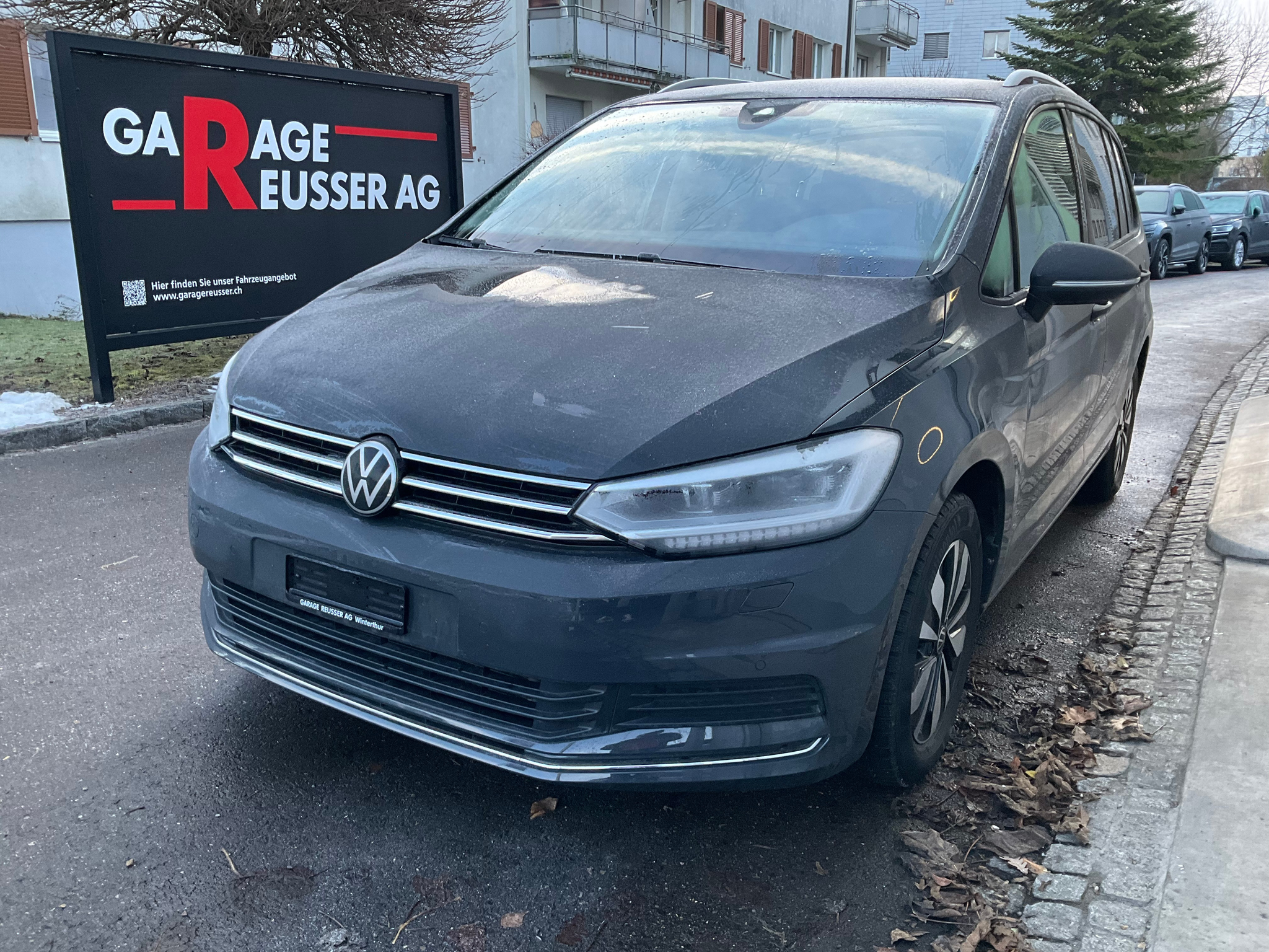 listing desktop thumbnail image 0