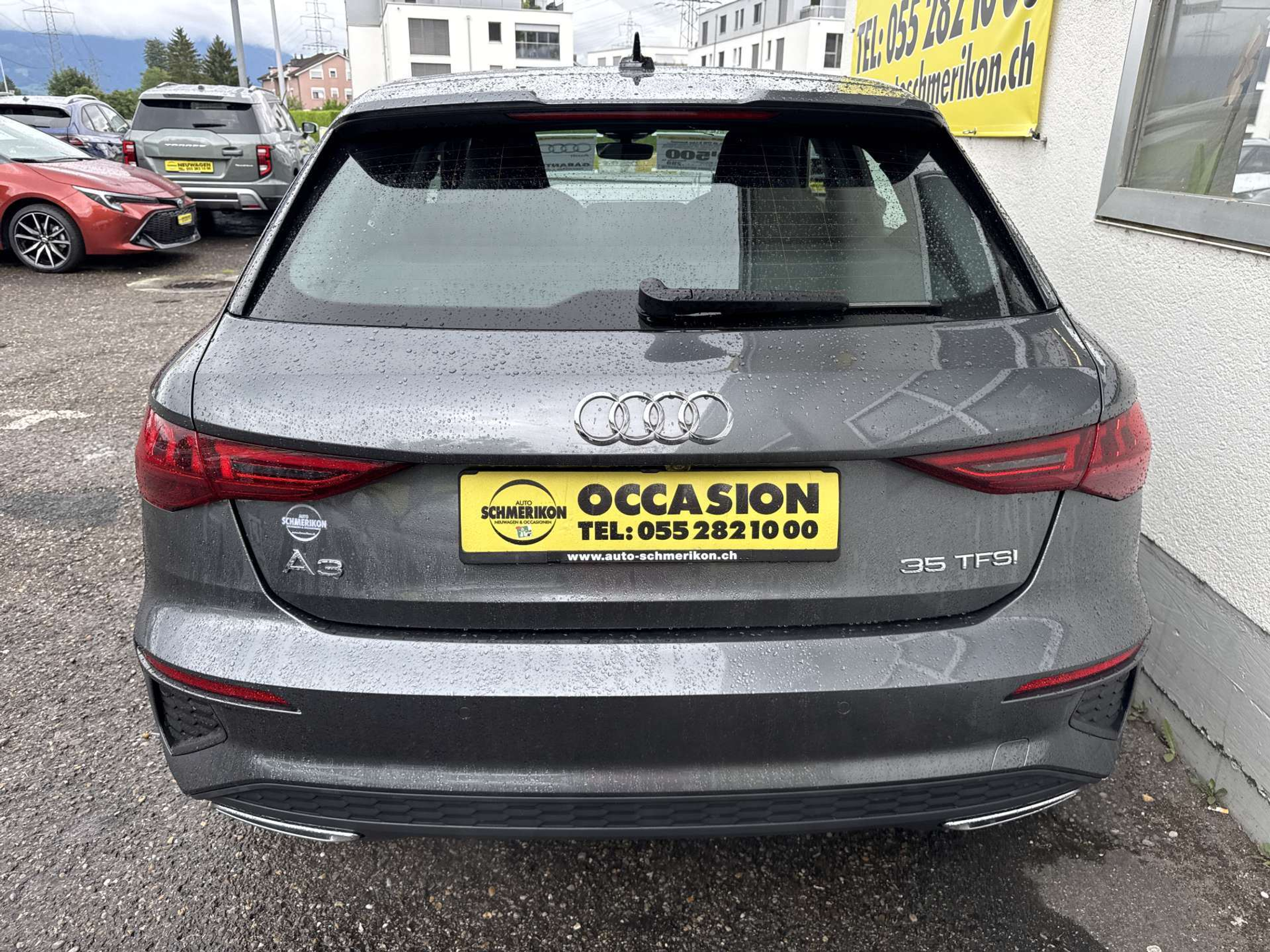 listing desktop thumbnail image 3