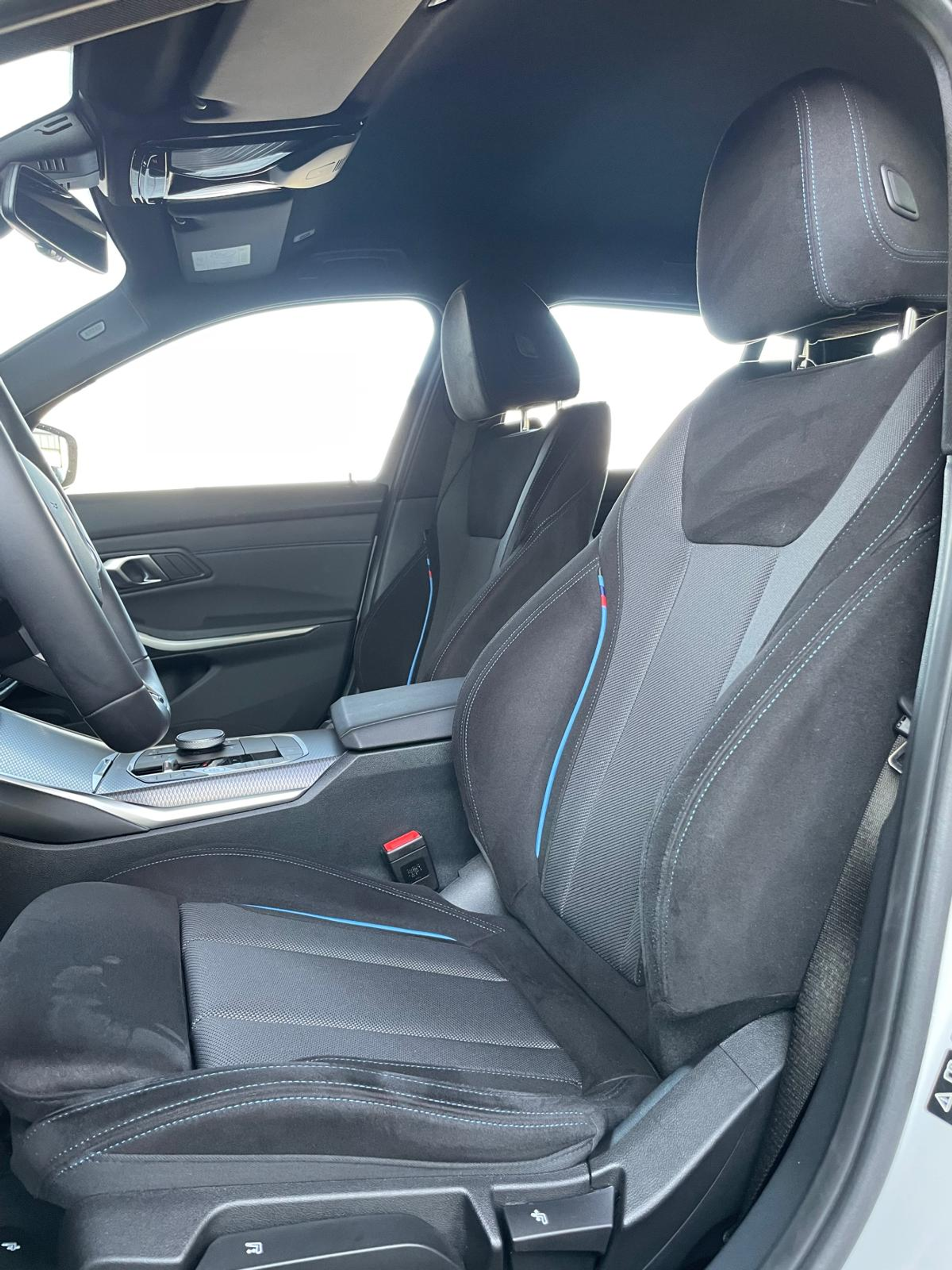 listing desktop thumbnail image 6