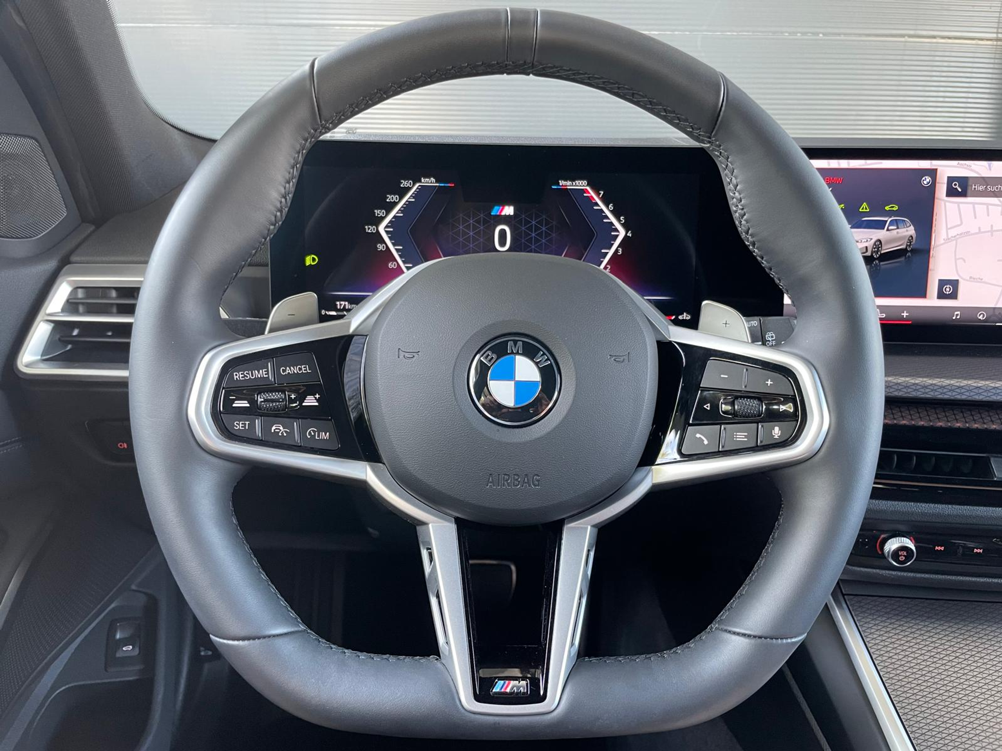 listing desktop thumbnail image 7