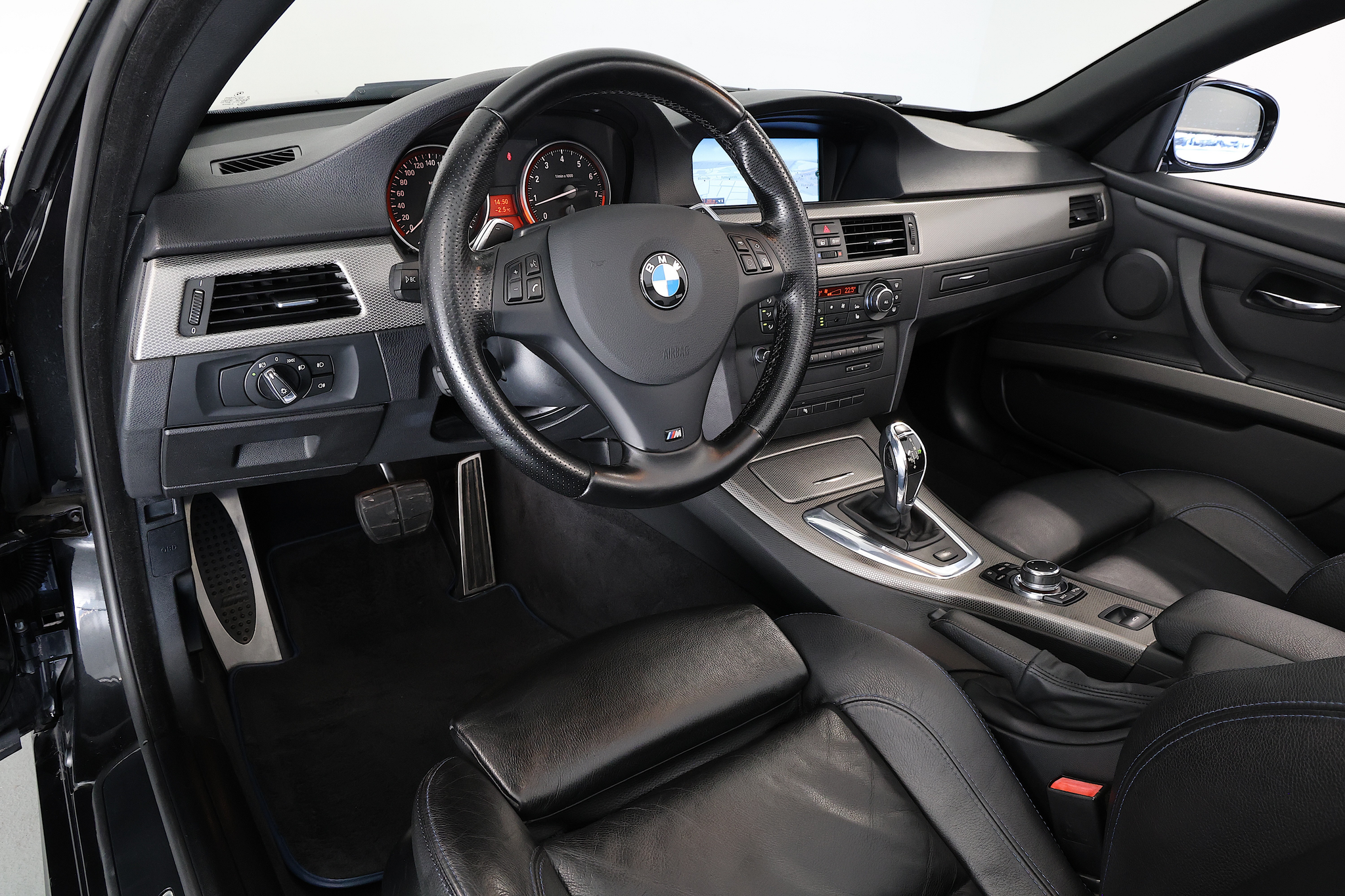 listing desktop thumbnail image 10