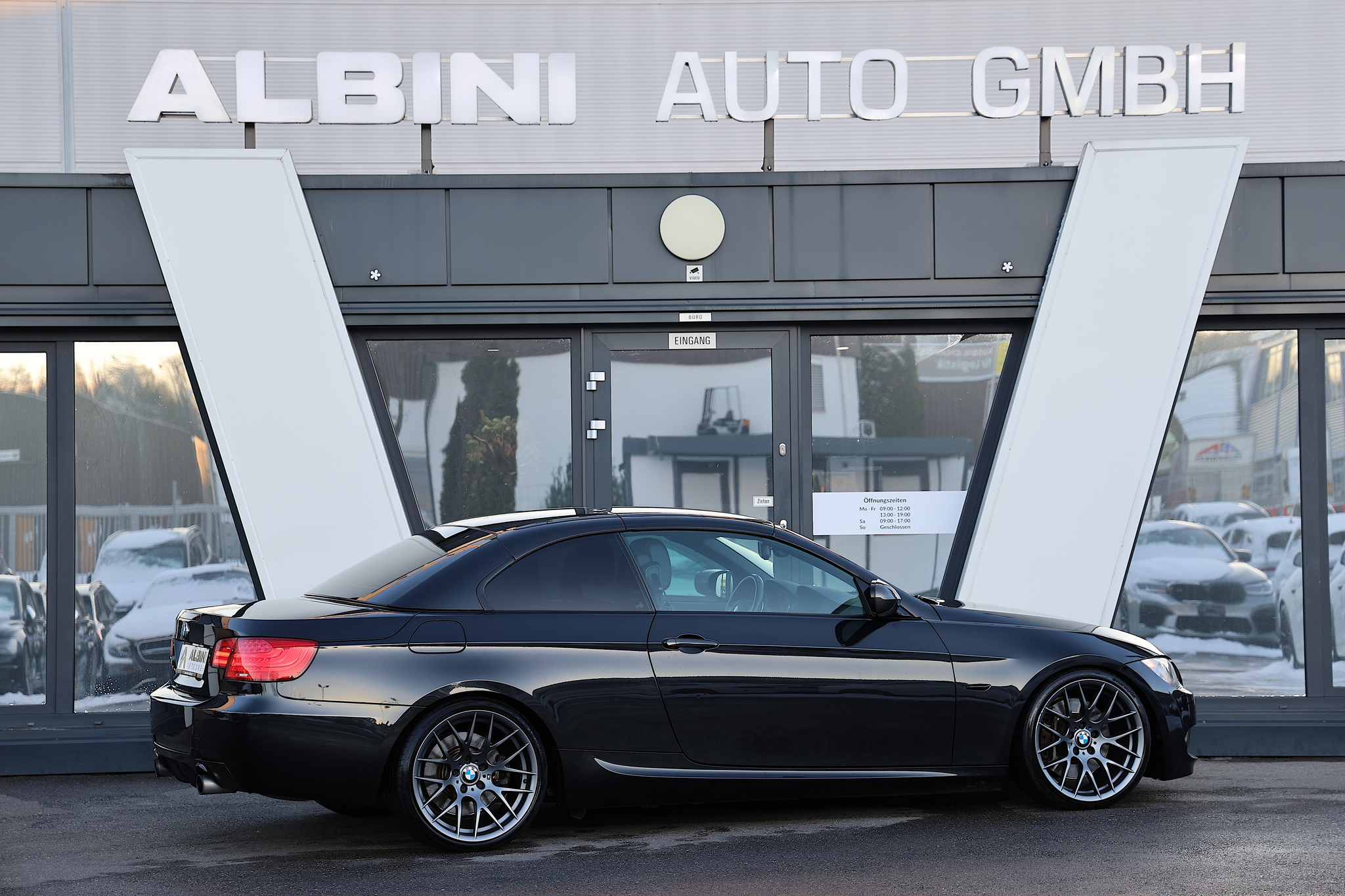 listing desktop thumbnail image 6