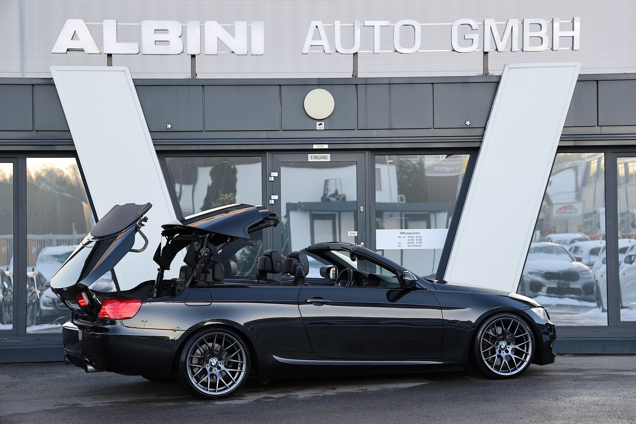 listing desktop thumbnail image 5