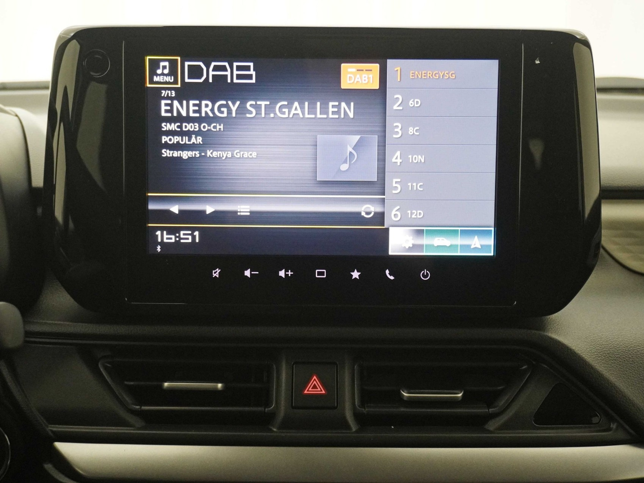 listing desktop thumbnail image 13