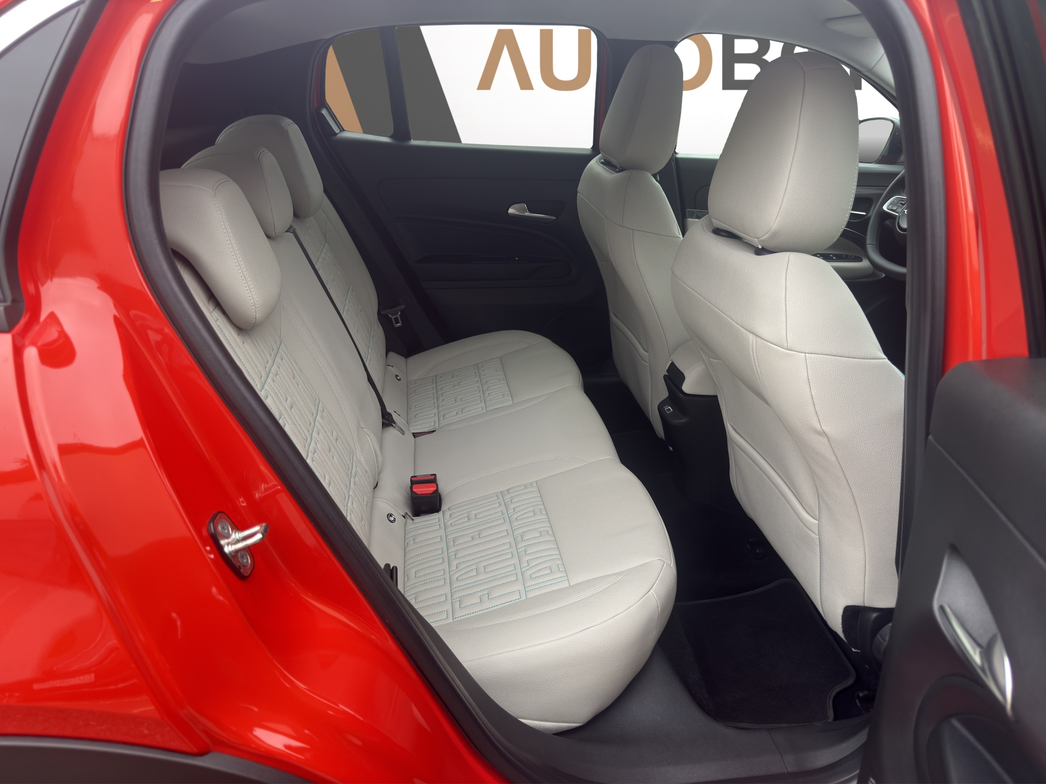 listing desktop thumbnail image 11