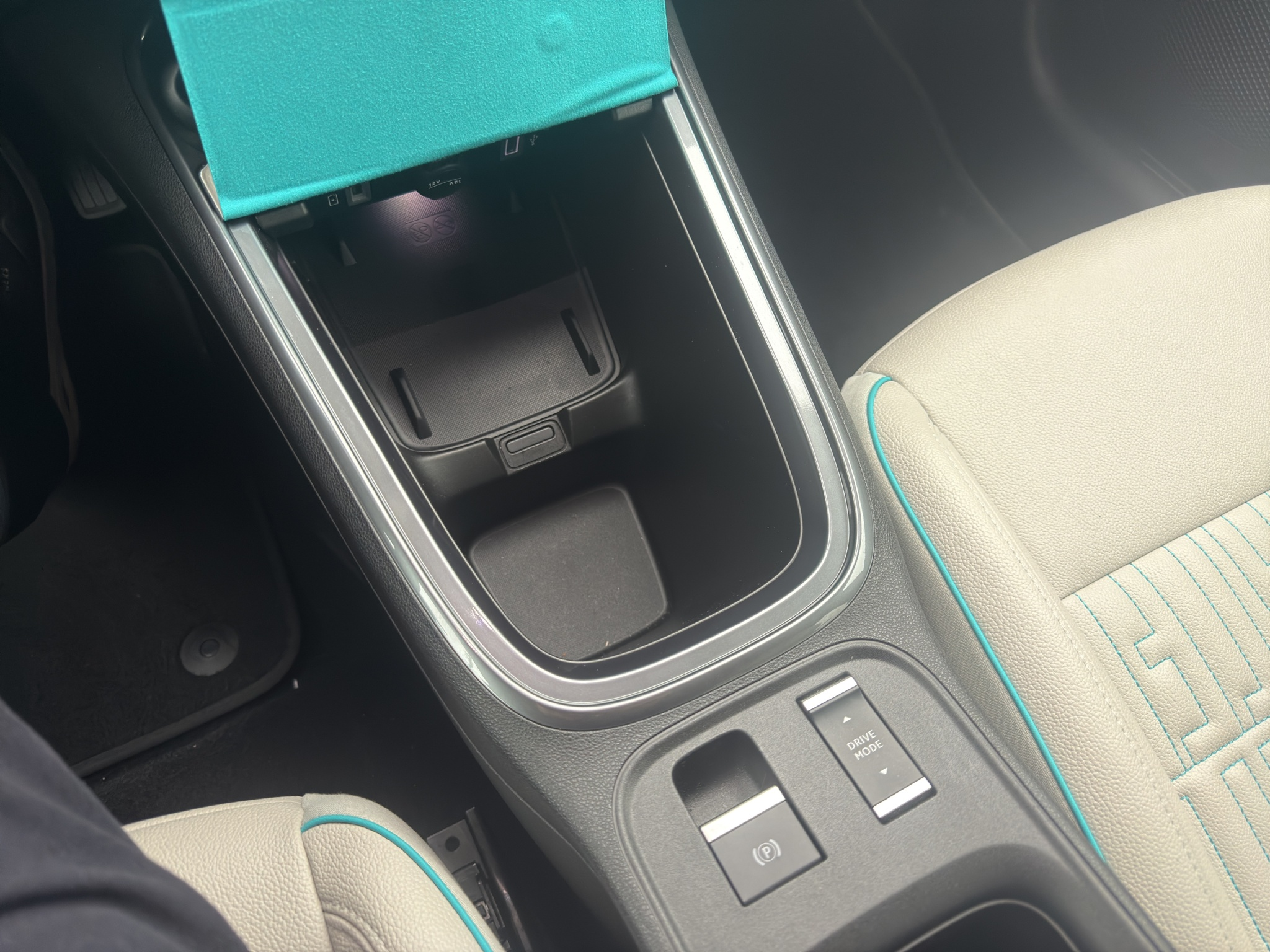 listing desktop thumbnail image 27