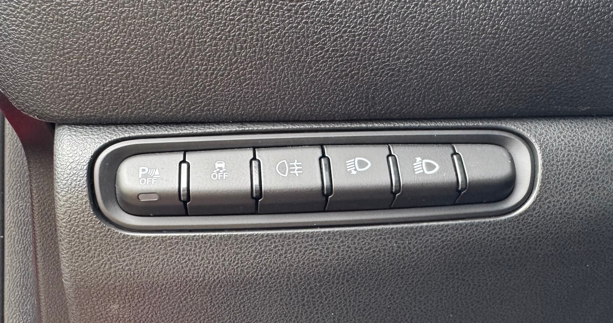 listing desktop thumbnail image 20