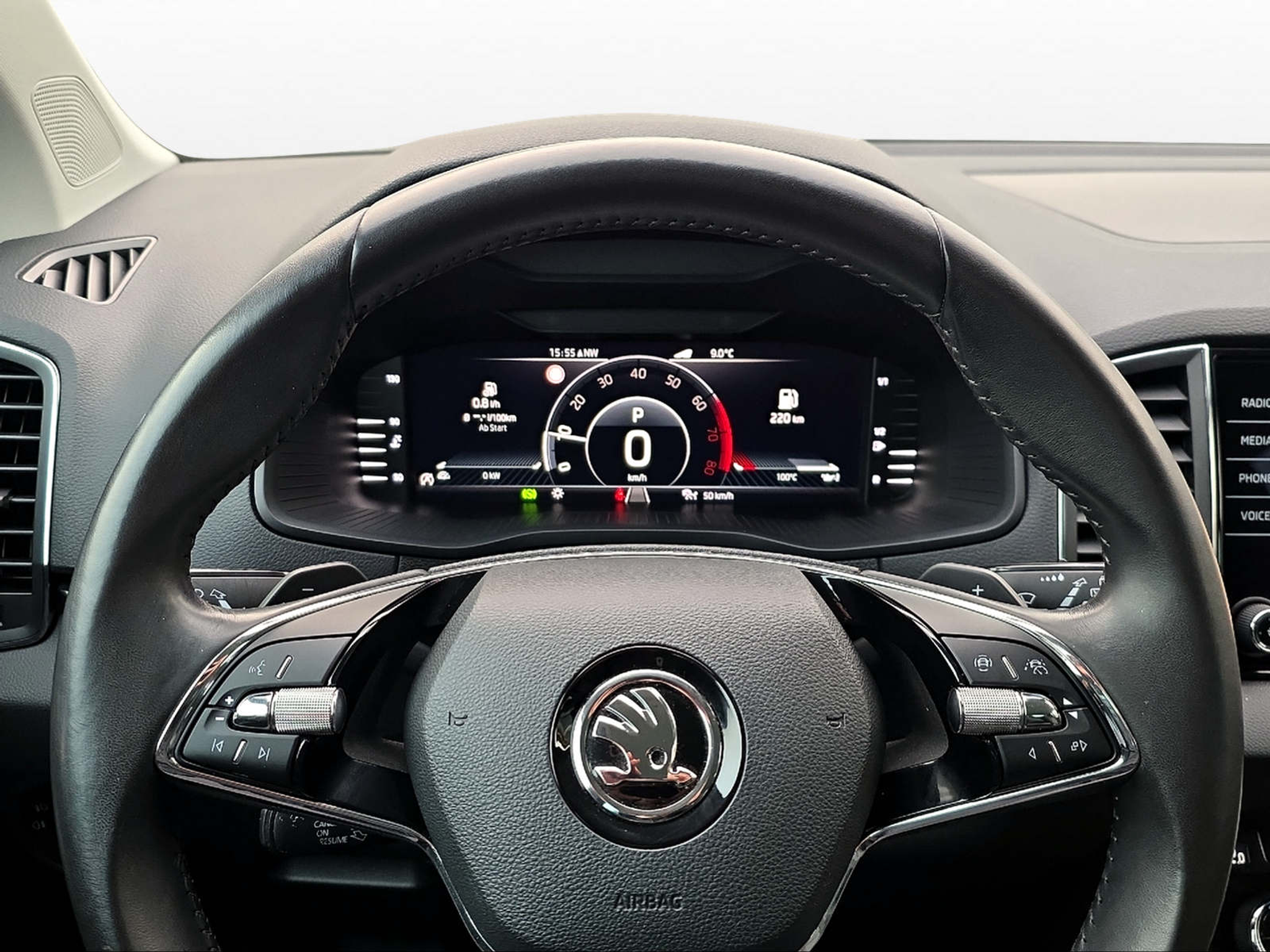 listing desktop thumbnail image 4