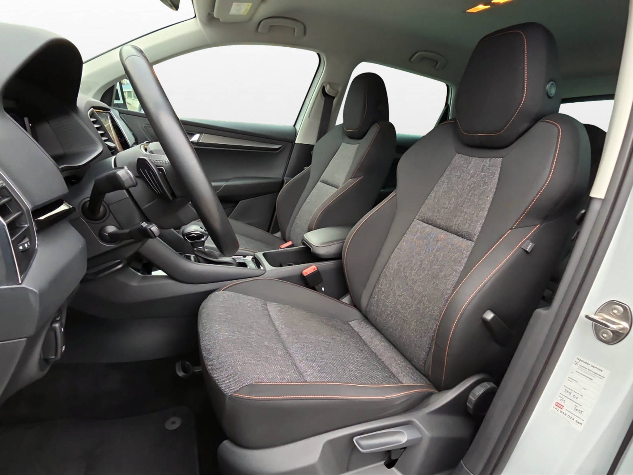 listing desktop thumbnail image 7