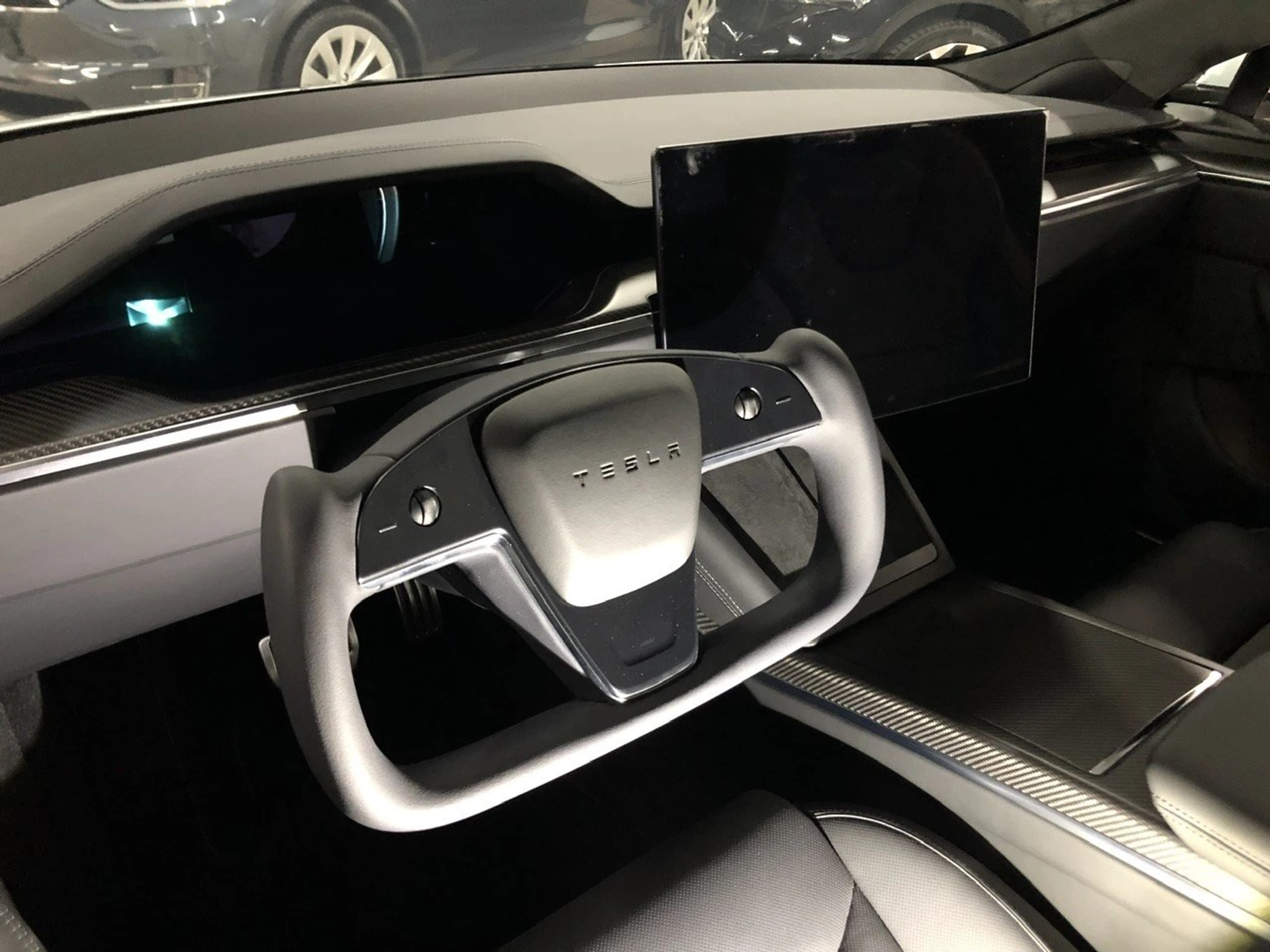 listing desktop thumbnail image 9