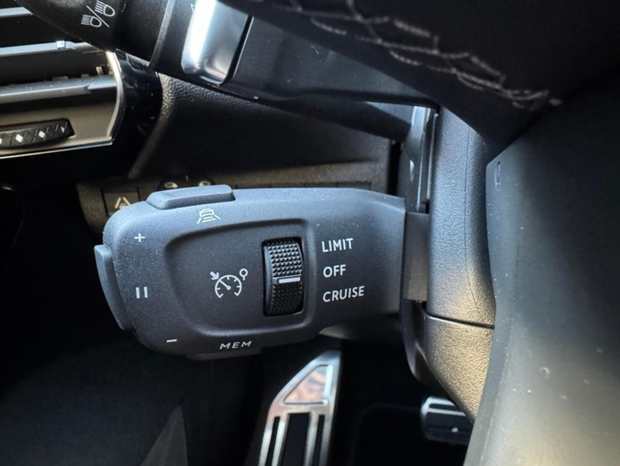 listing desktop thumbnail image 14