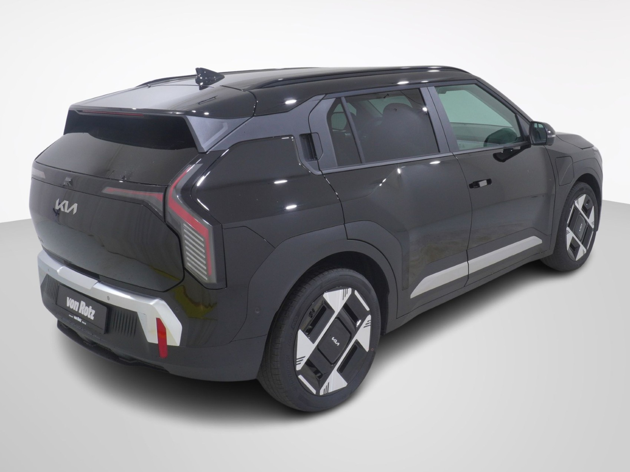 listing desktop thumbnail image 5