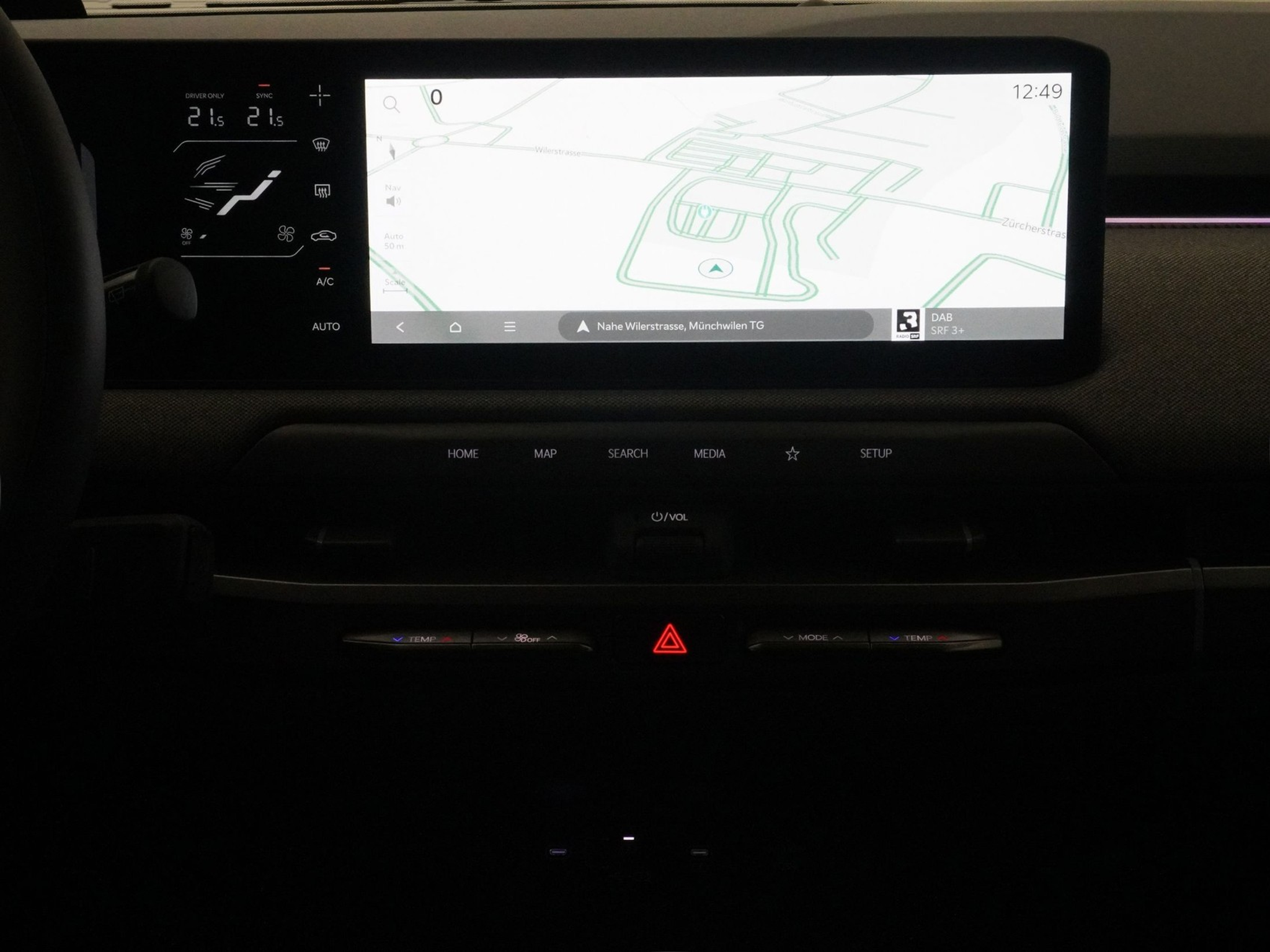 listing desktop thumbnail image 16