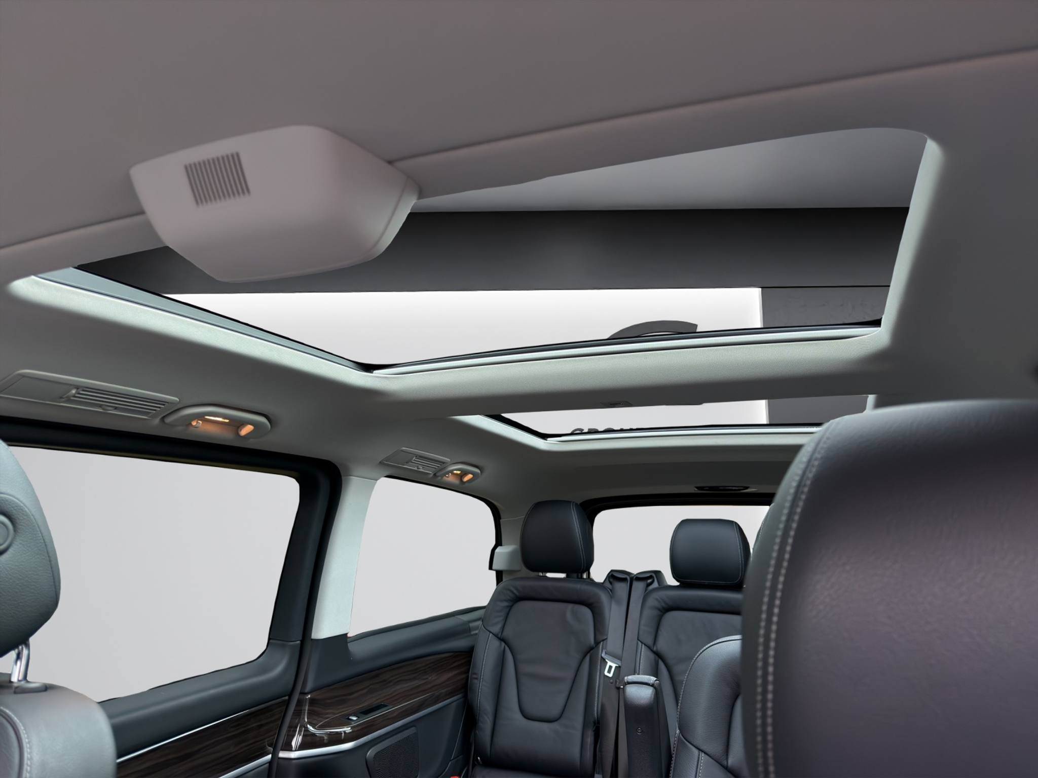 listing desktop thumbnail image 8