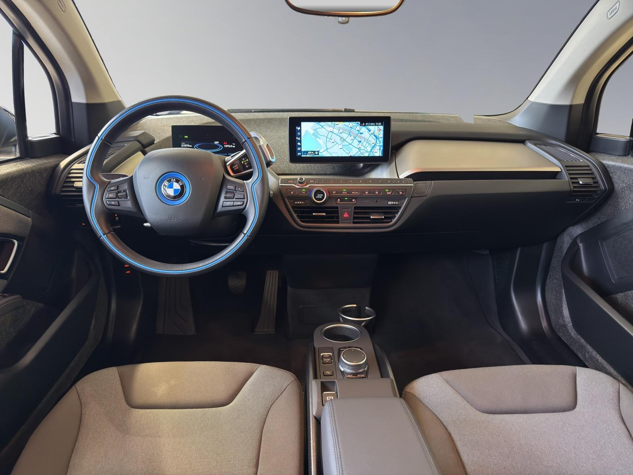 listing desktop thumbnail image 9