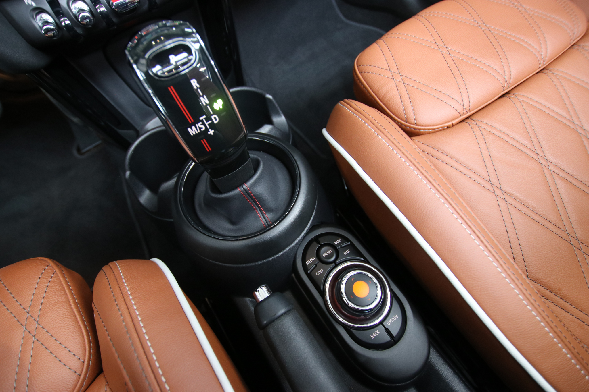 listing desktop thumbnail image 26