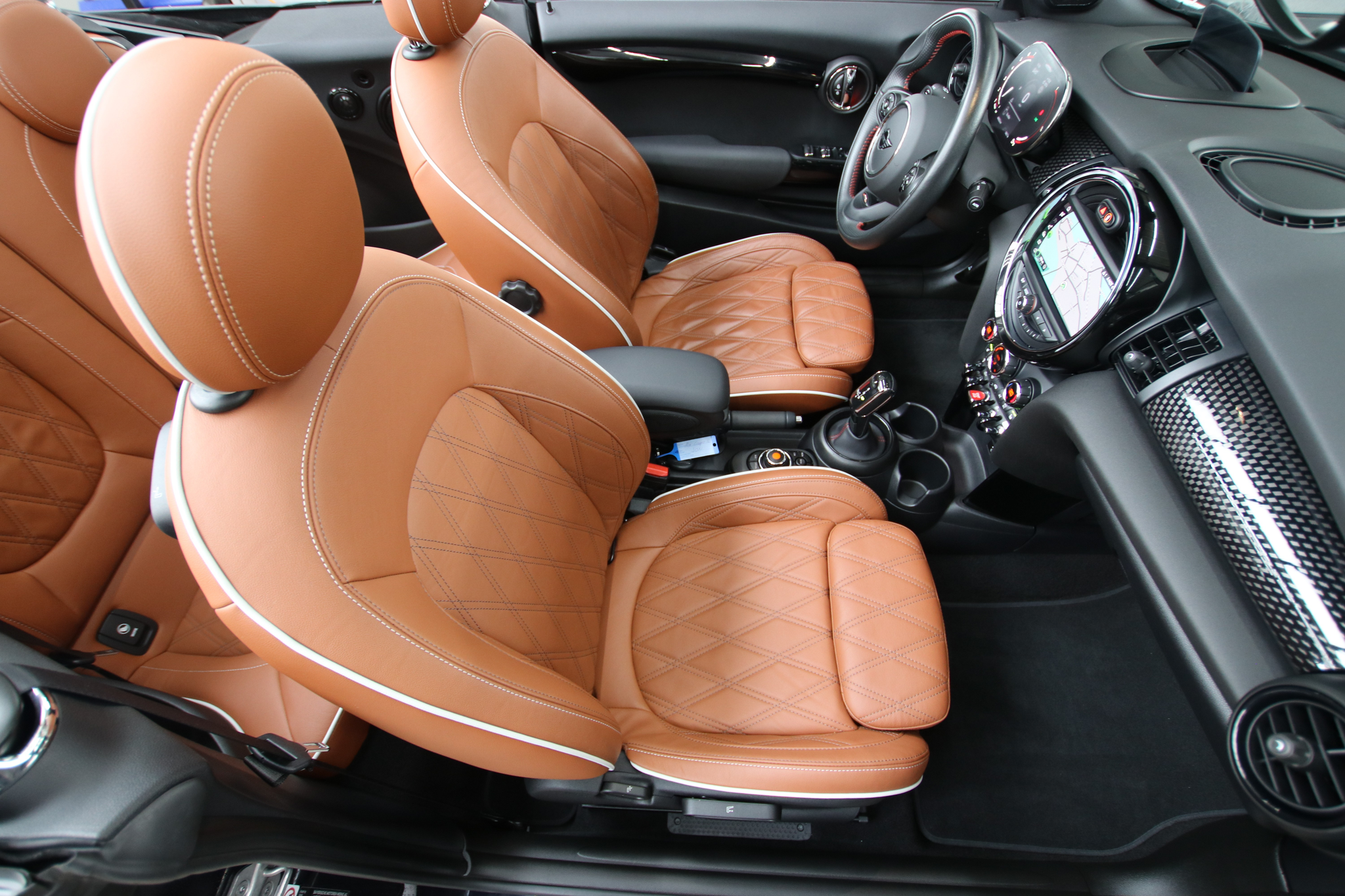 listing desktop thumbnail image 16