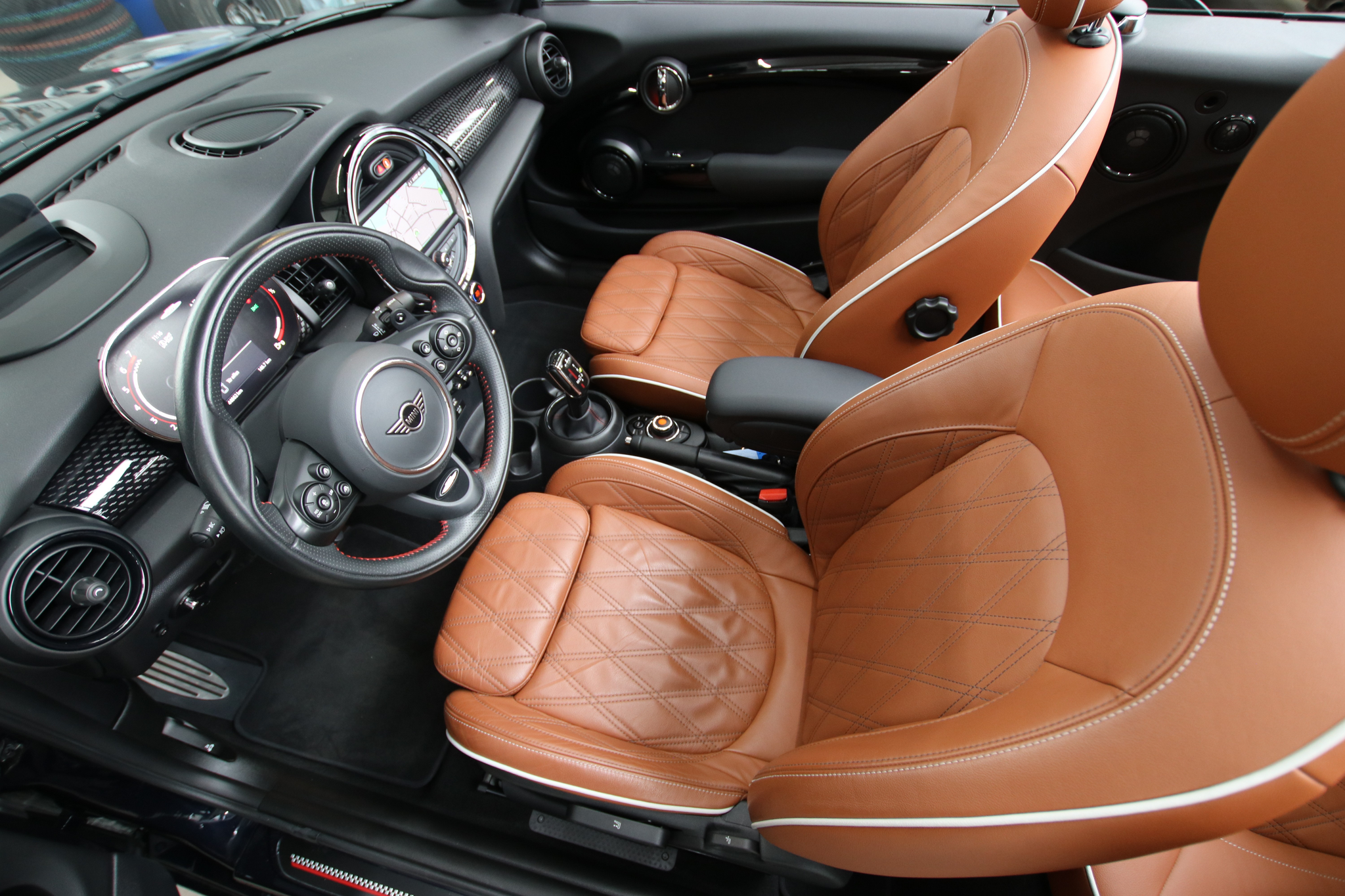 listing desktop thumbnail image 13