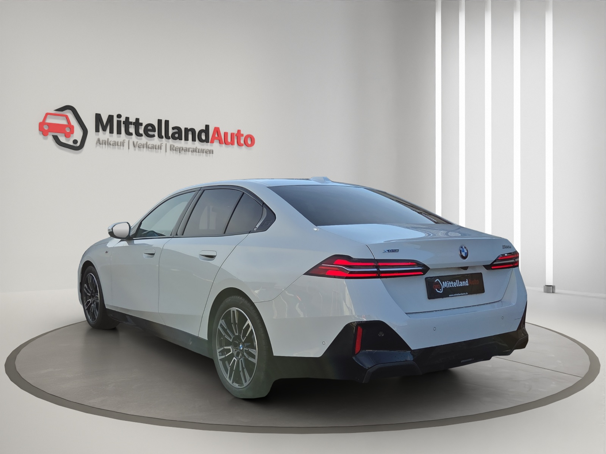 listing desktop thumbnail image 13