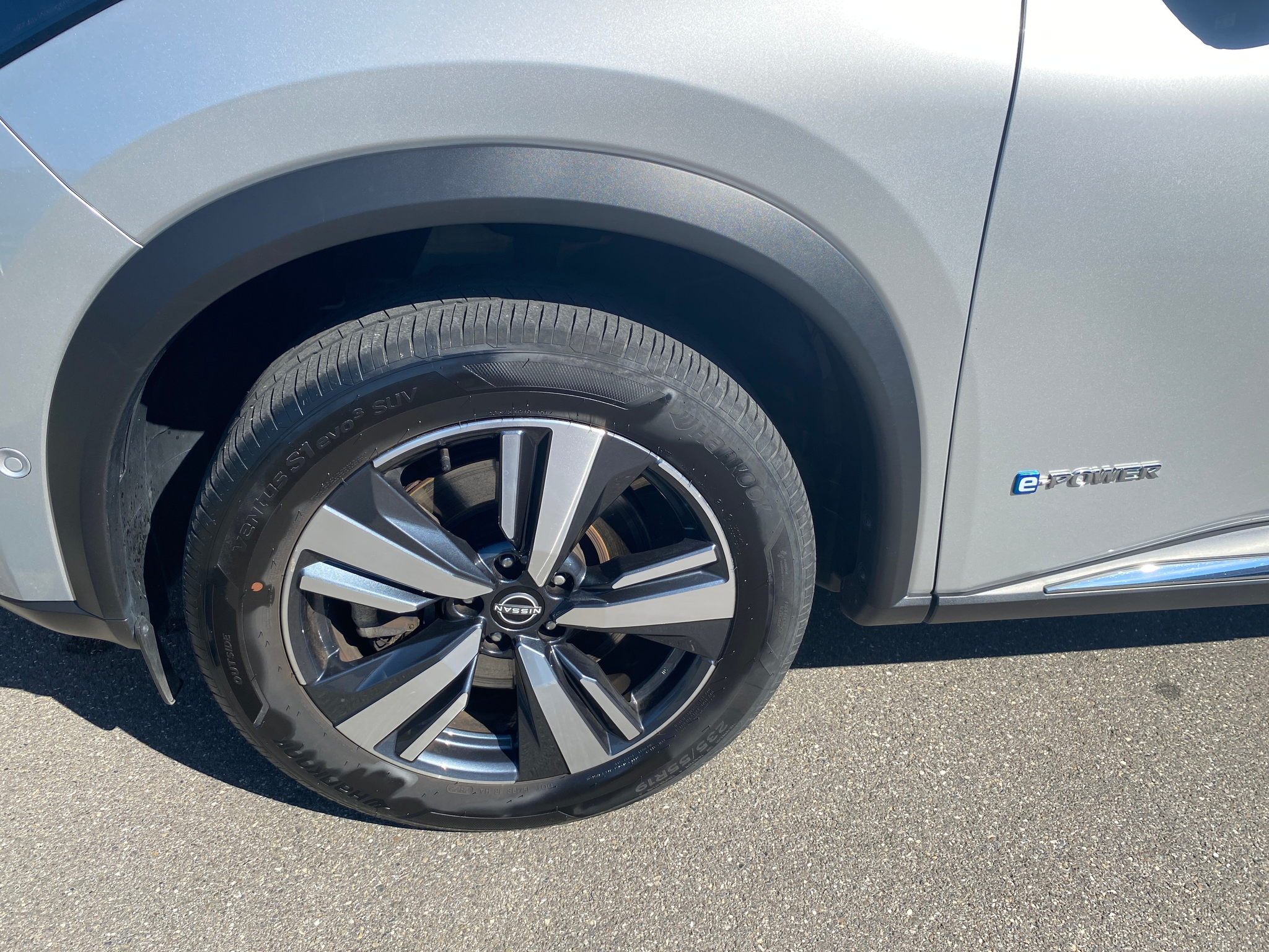 listing desktop thumbnail image 19