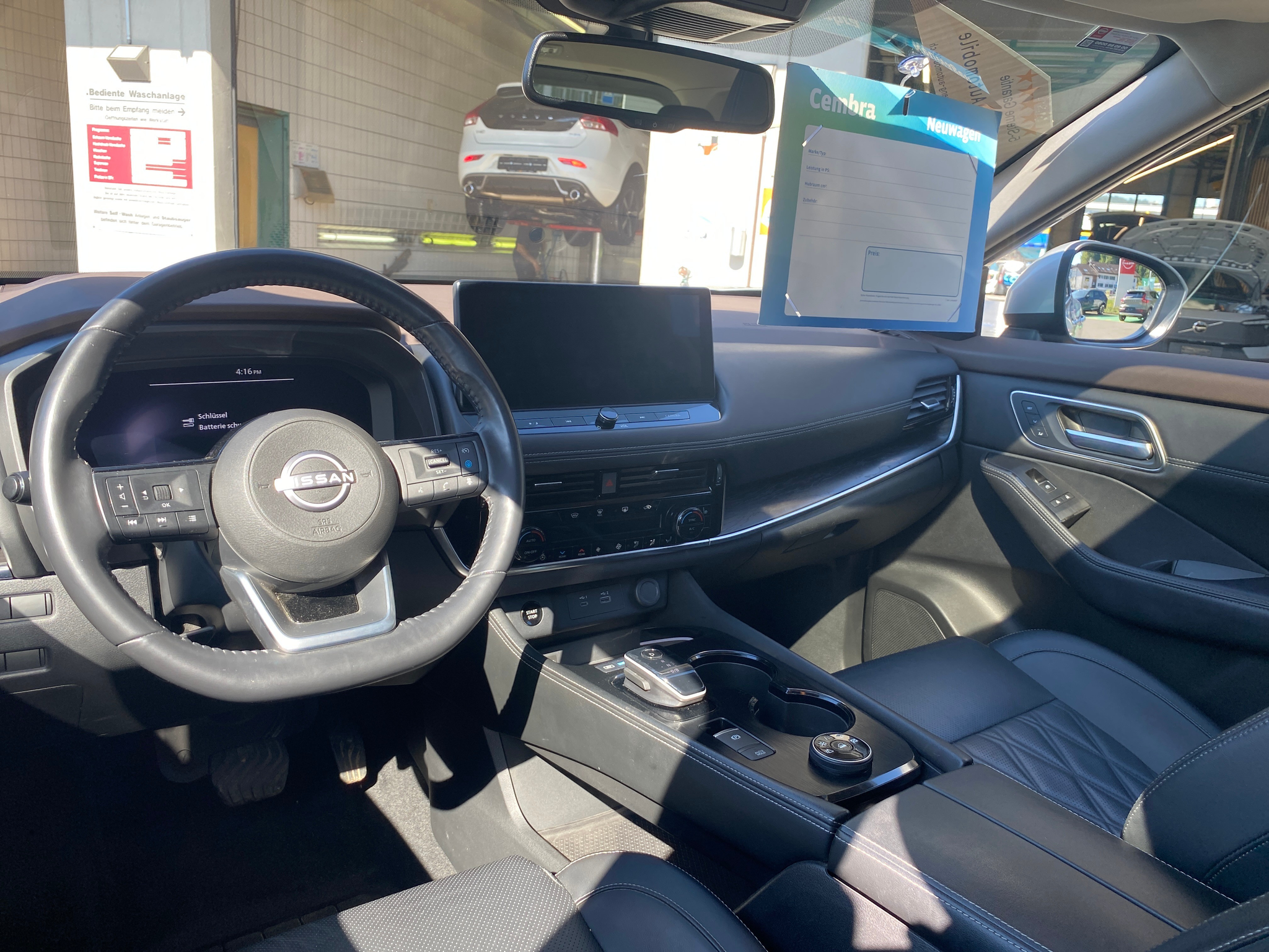 listing desktop thumbnail image 10