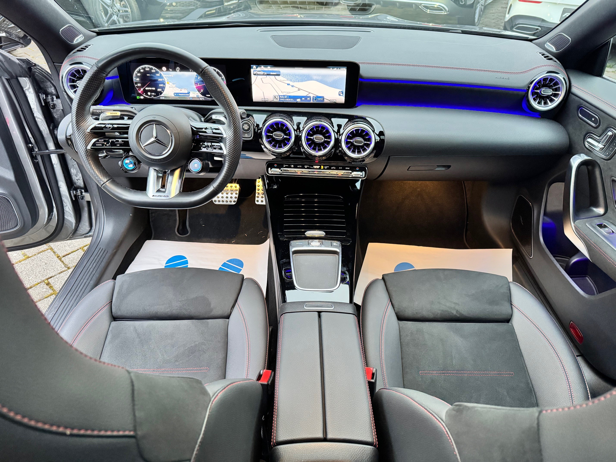 listing desktop thumbnail image 7