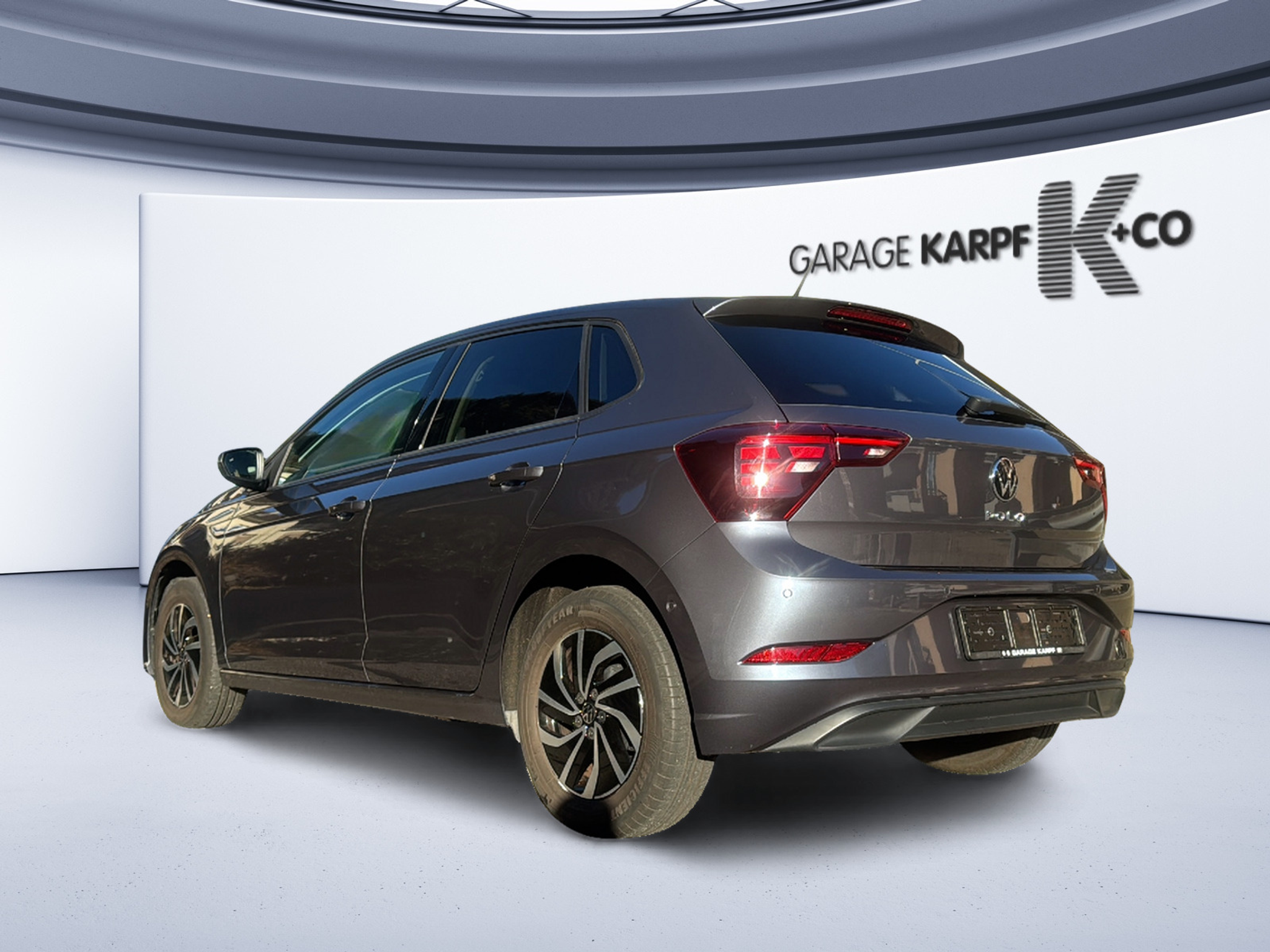 listing desktop thumbnail image 2