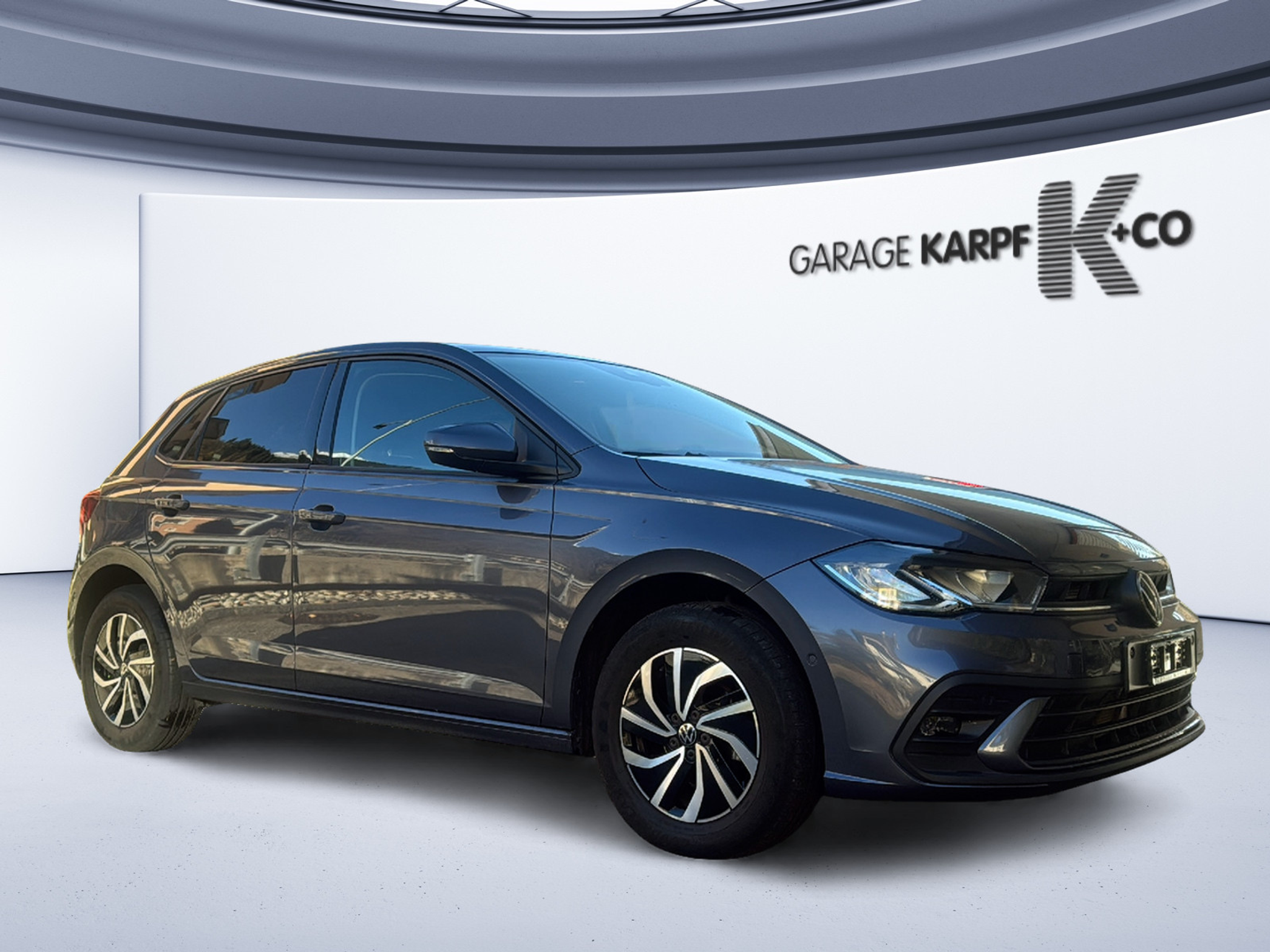 listing desktop thumbnail image 6