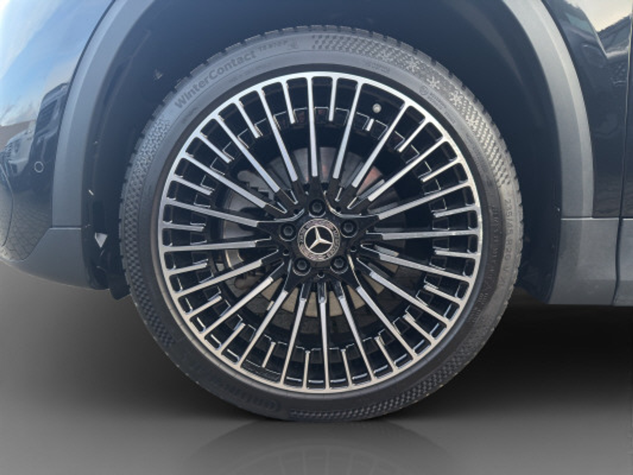 listing desktop thumbnail image 6