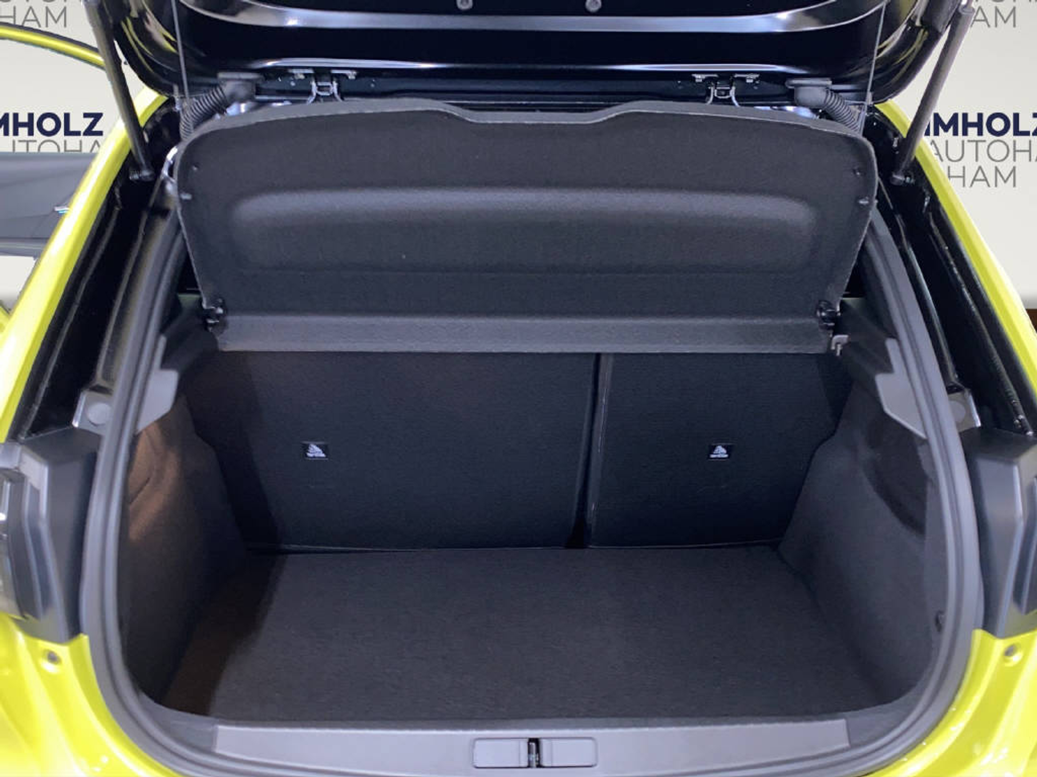 listing desktop thumbnail image 13