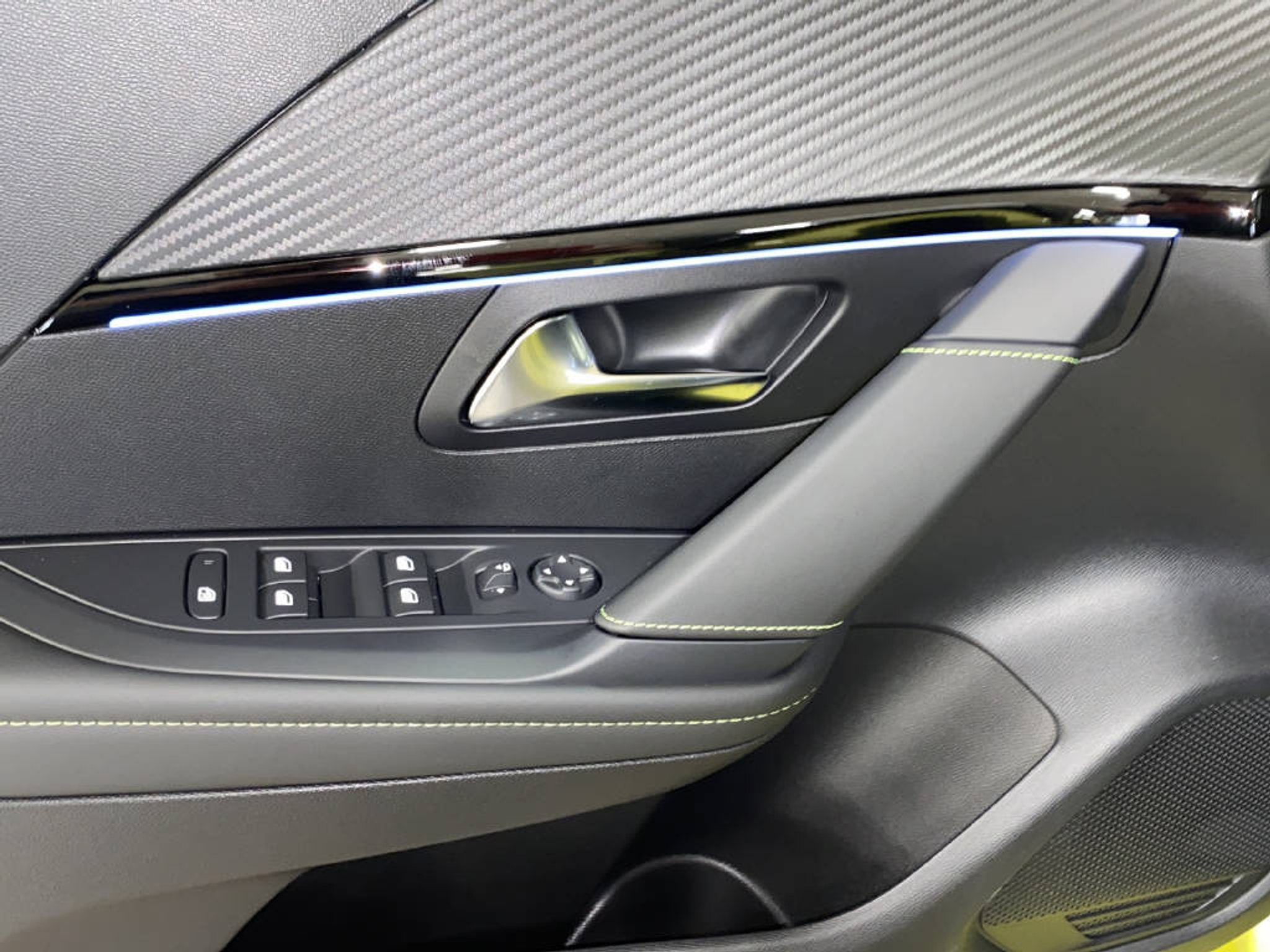 listing desktop thumbnail image 11